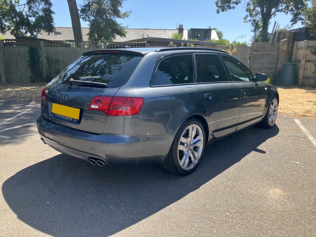 Audi S6 Avant view 28