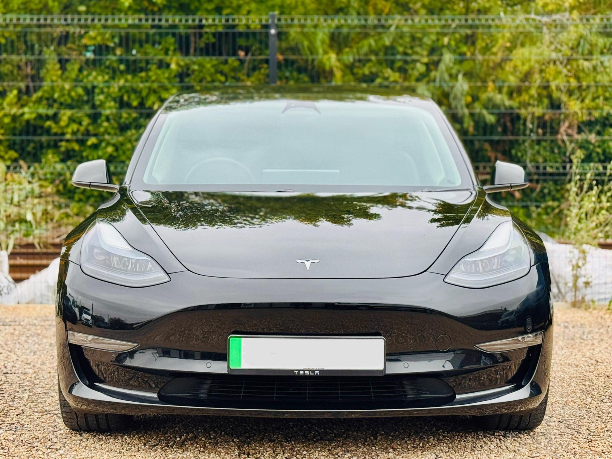 Tesla Model 3 view 14