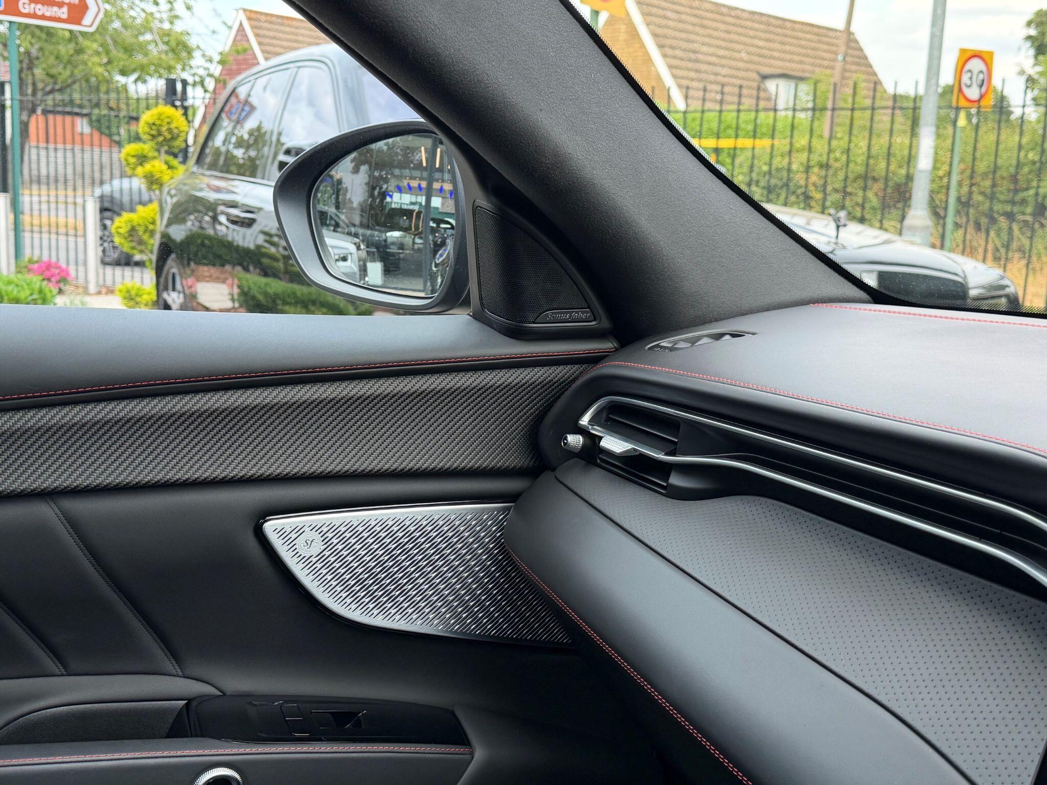 Maserati Grecale view 20