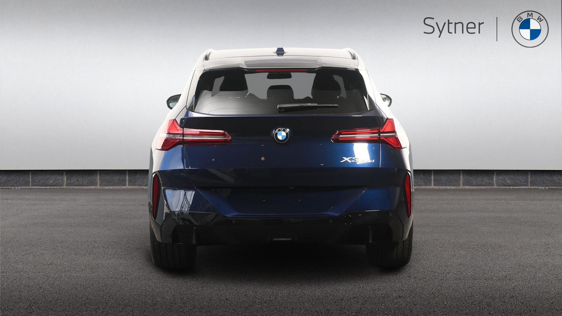 BMW X3 view 15