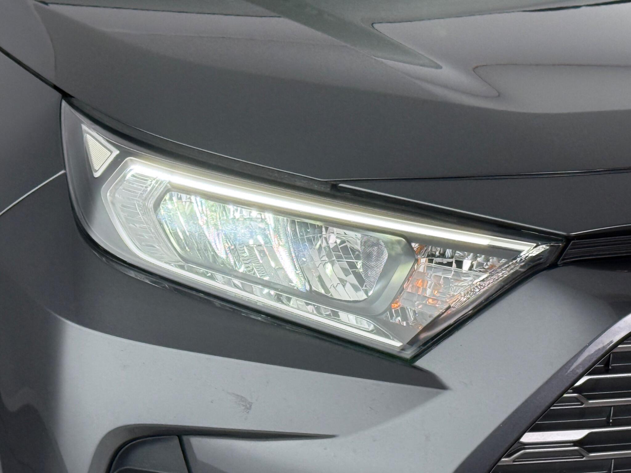 Toyota Rav4 view 12
