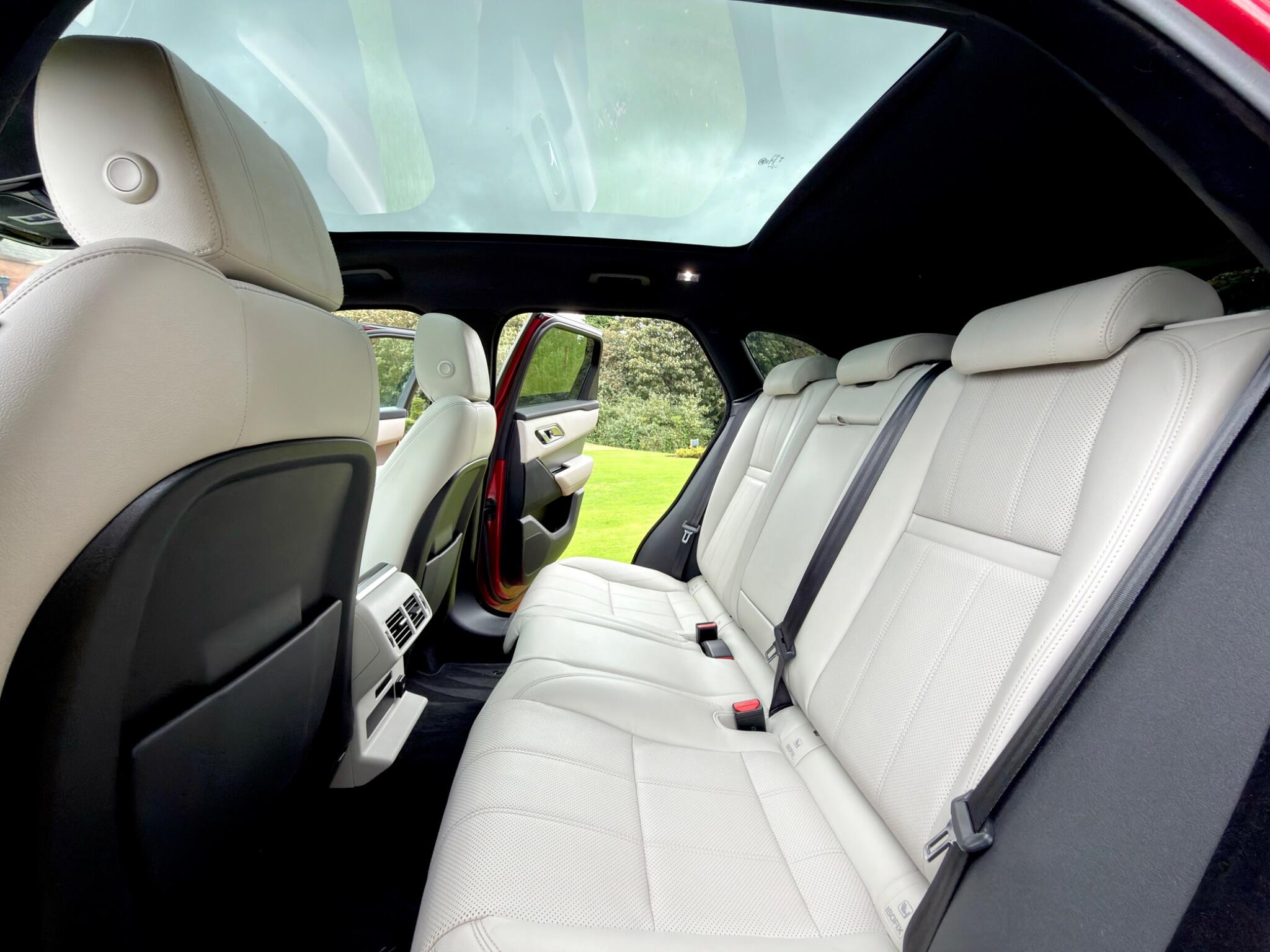 Land Rover Range Rover Velar view 13