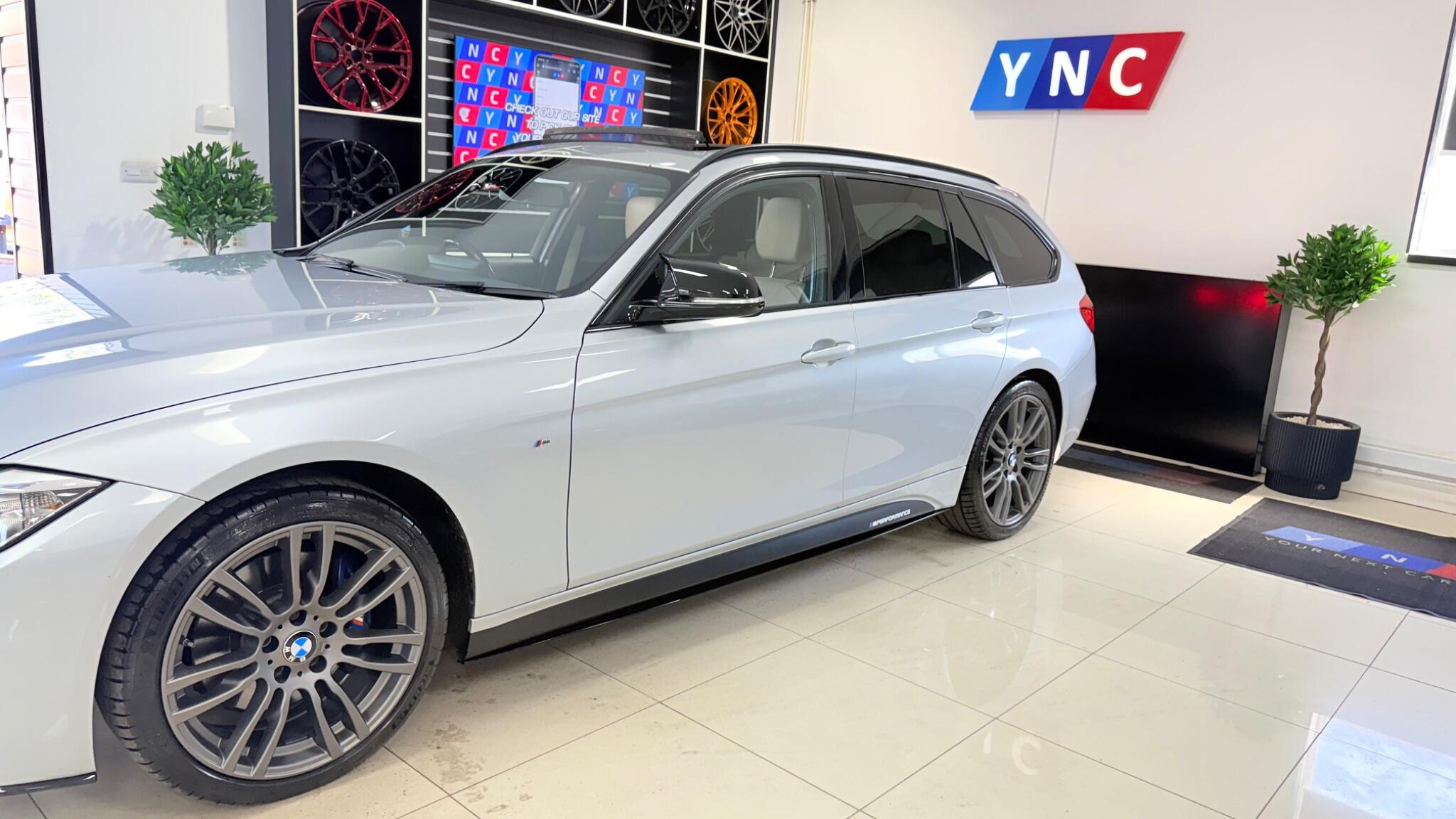 BMW 3 Series view 21