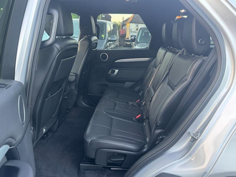 Land Rover Discovery 3 view 65