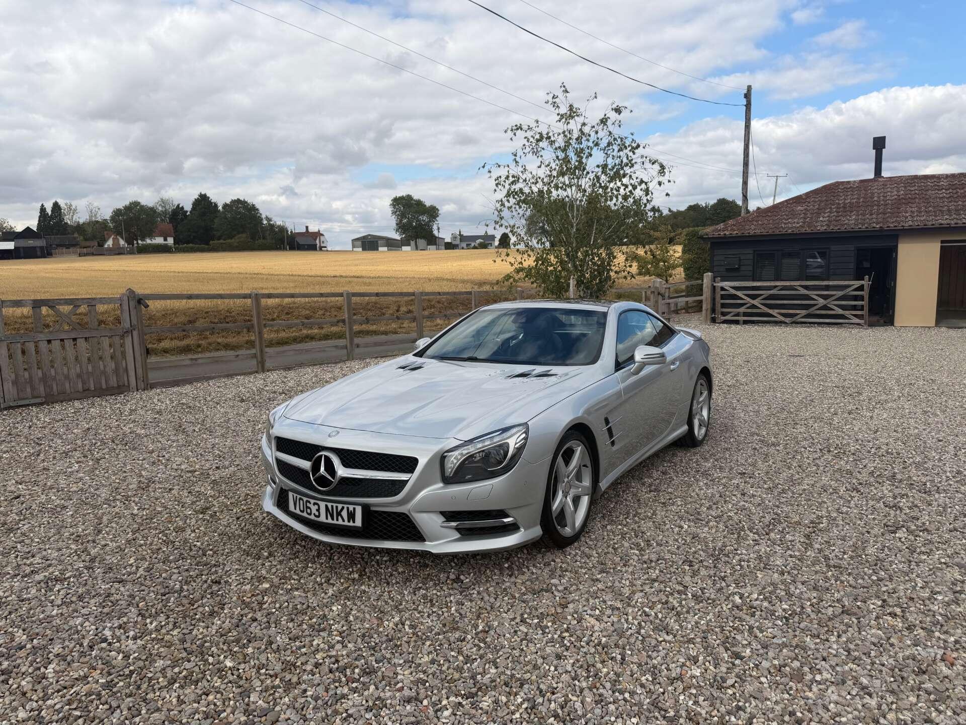 Mercedes-Benz SL view 5