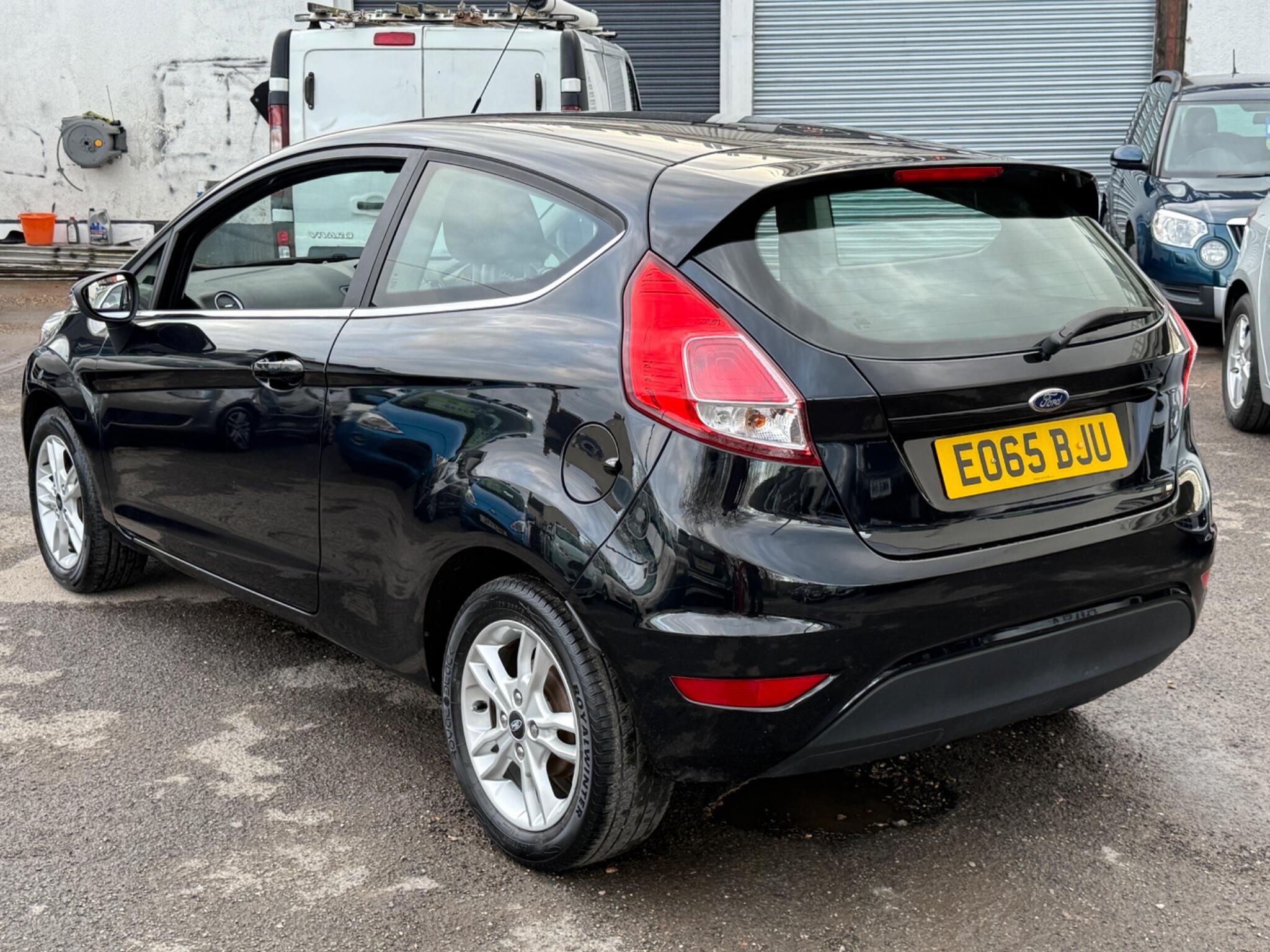 Ford Fiesta - Image 14
