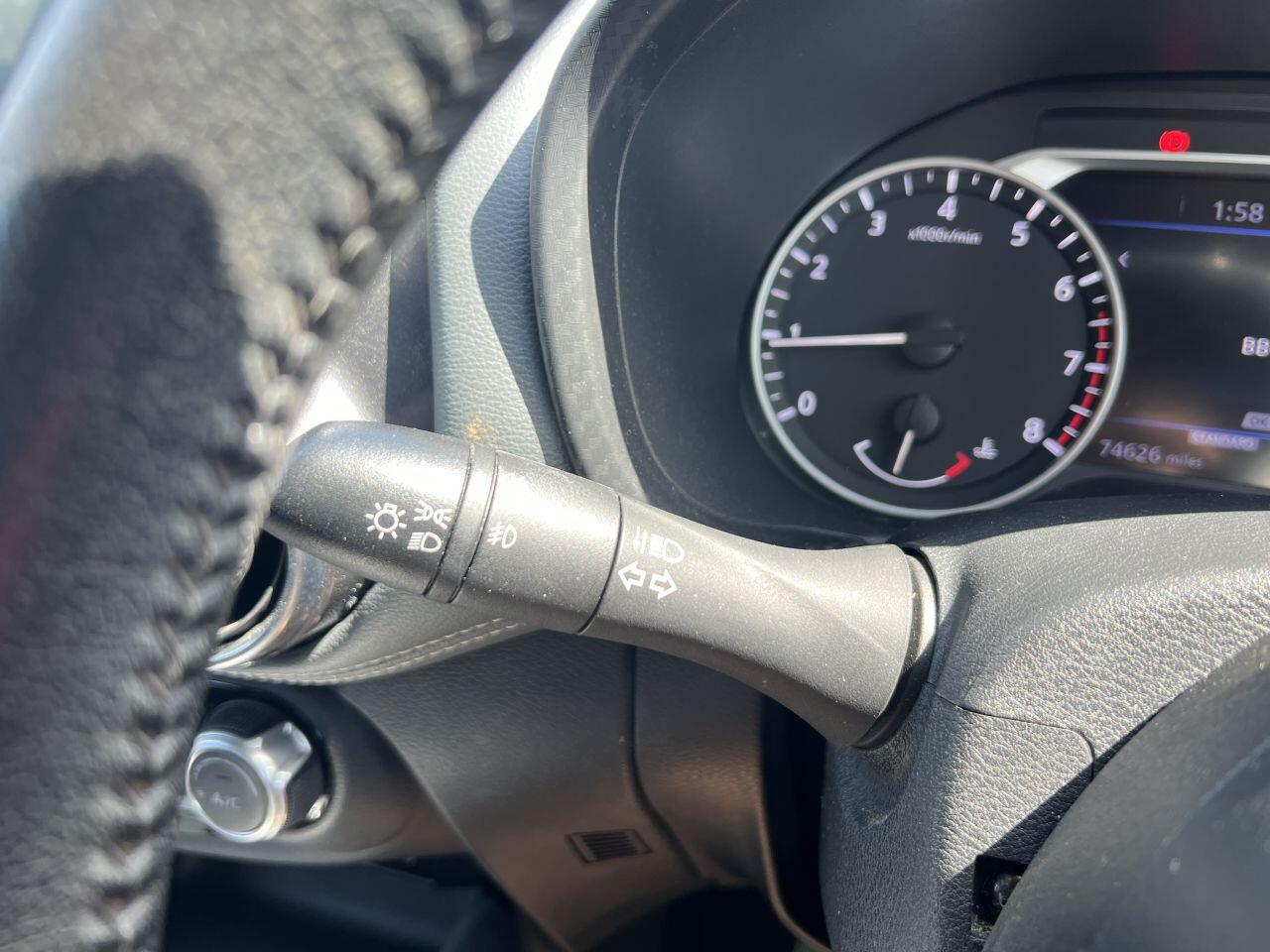 Nissan Juke view 50