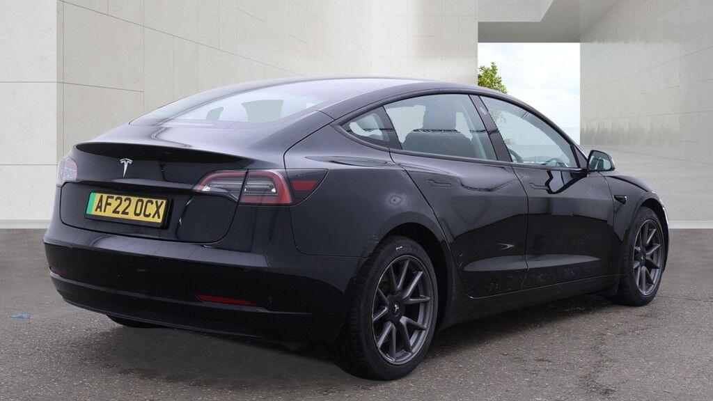 Tesla Model 3 view 8