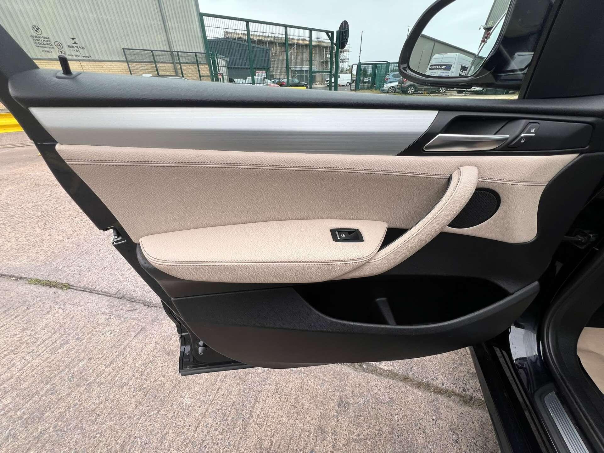 BMW X3 view 27