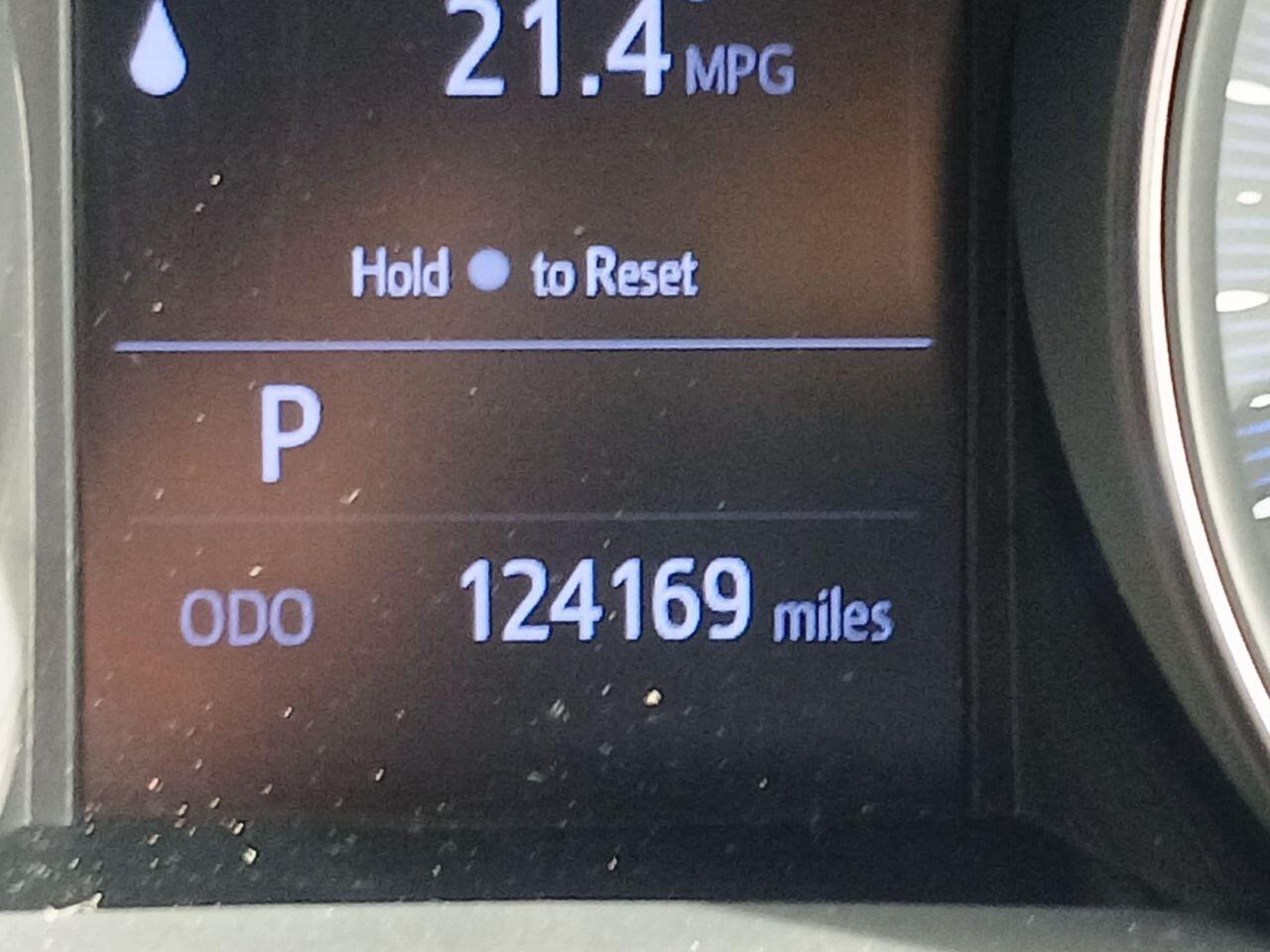 Toyota C-HR view 53