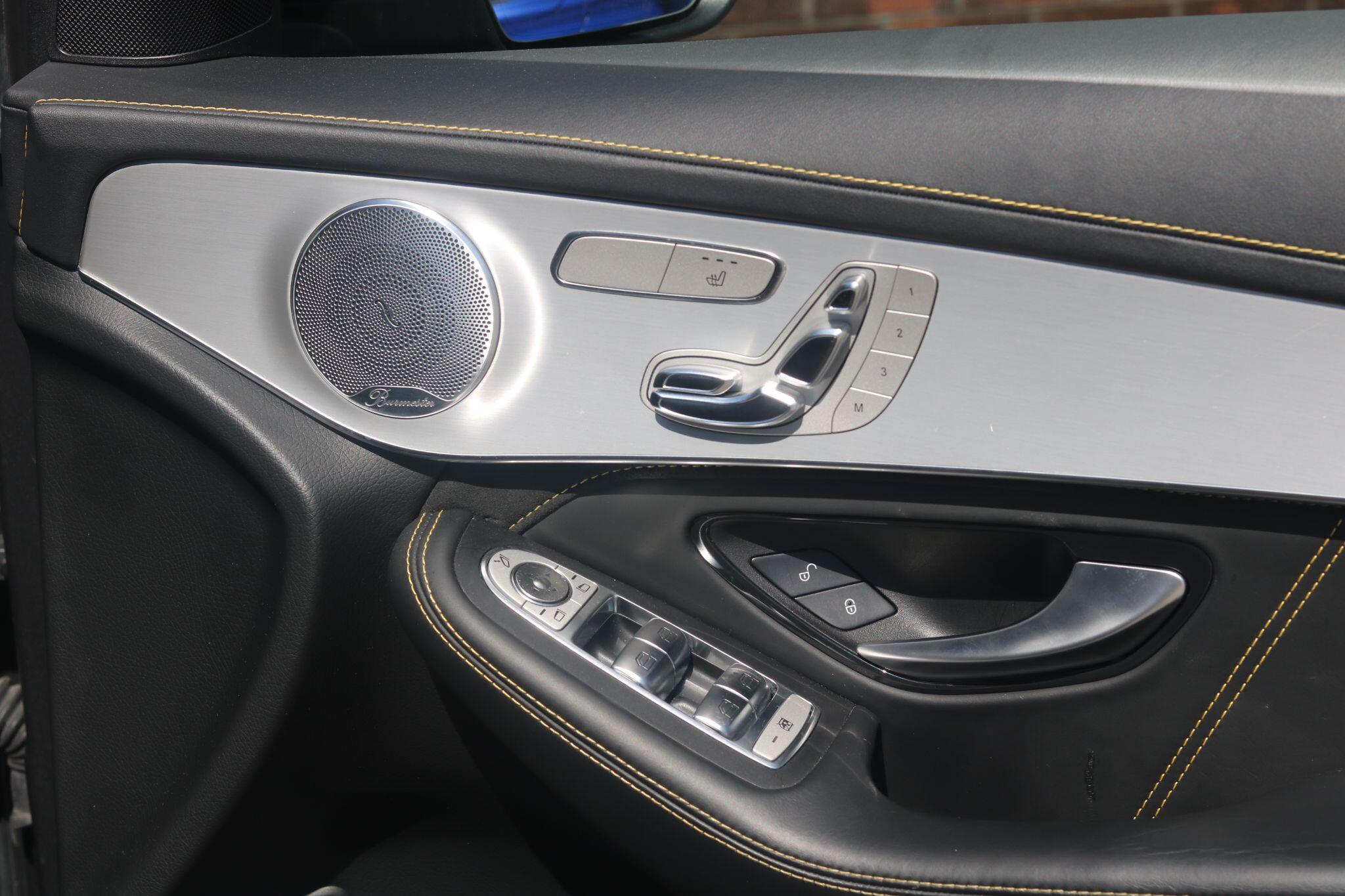 Mercedes-Benz GLC view 30
