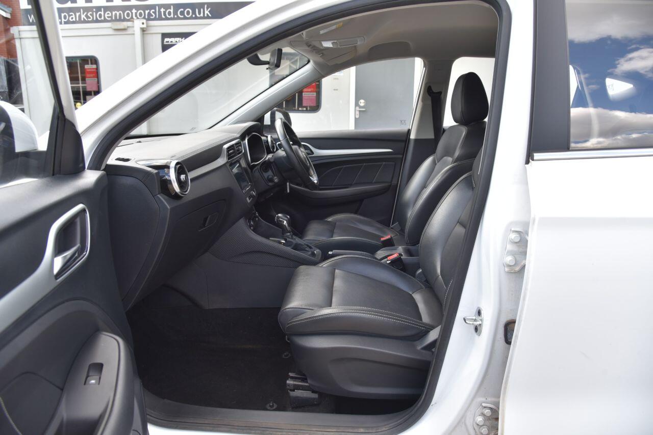 MG MG ZS view 23