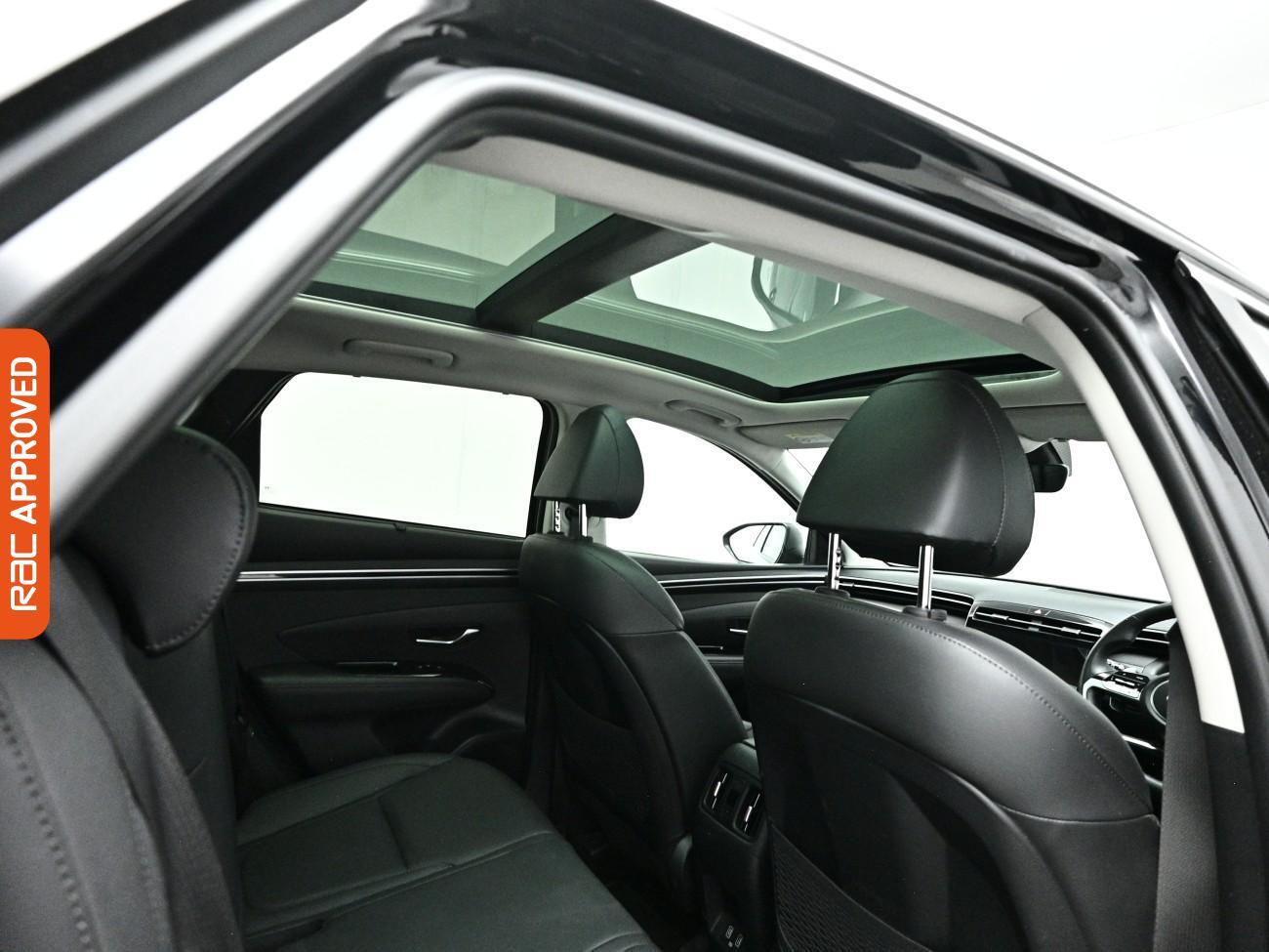 Hyundai Tucson view 3