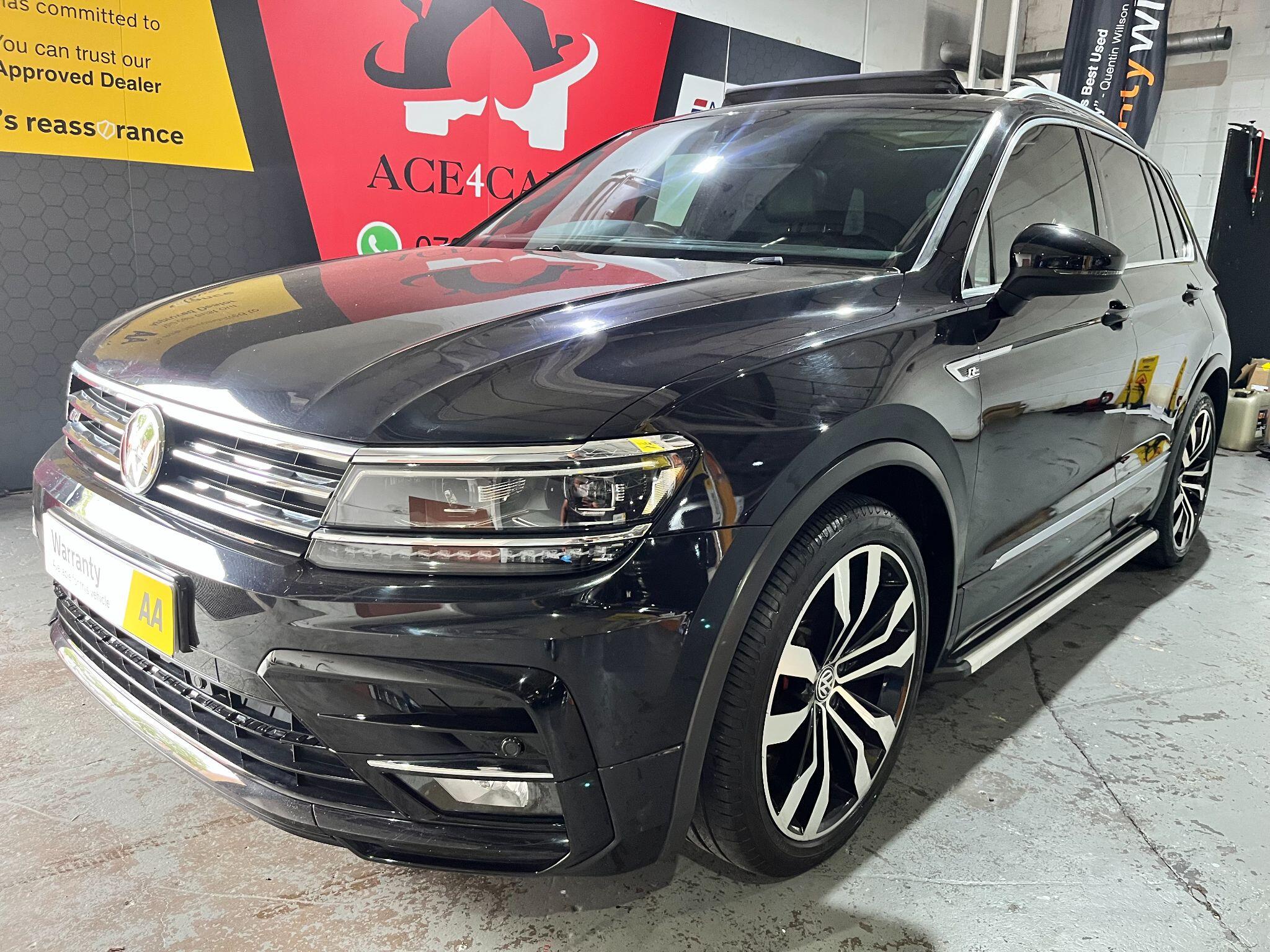 Volkswagen Tiguan view 5