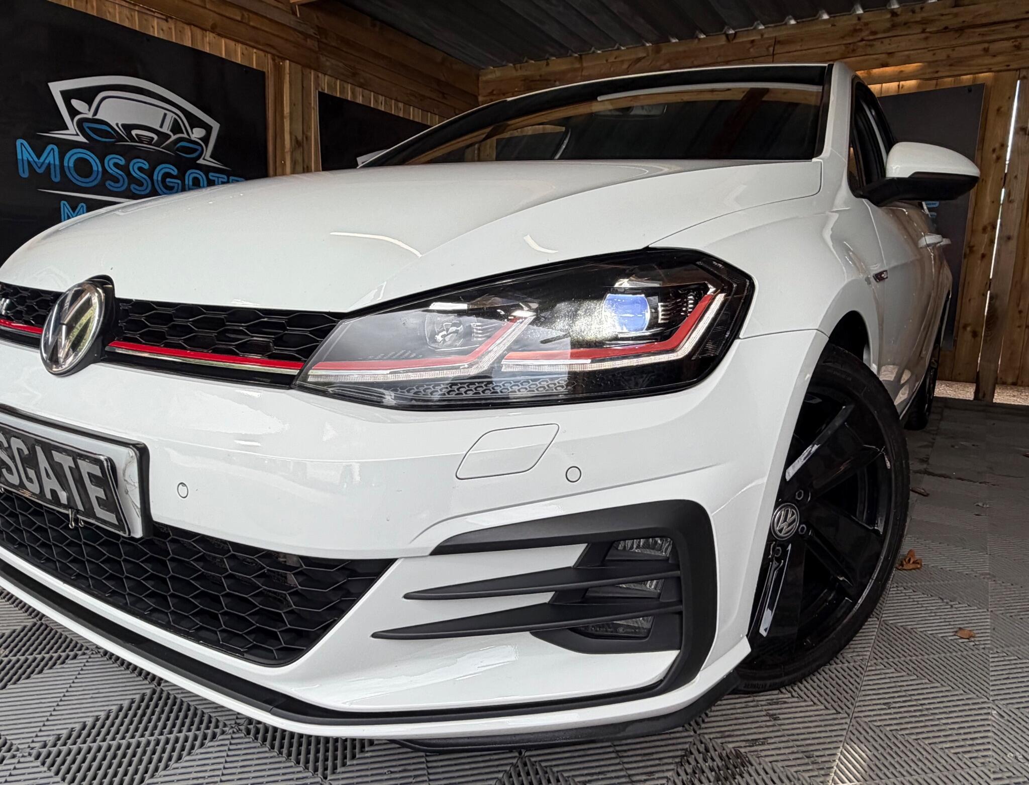Volkswagen Golf view 7