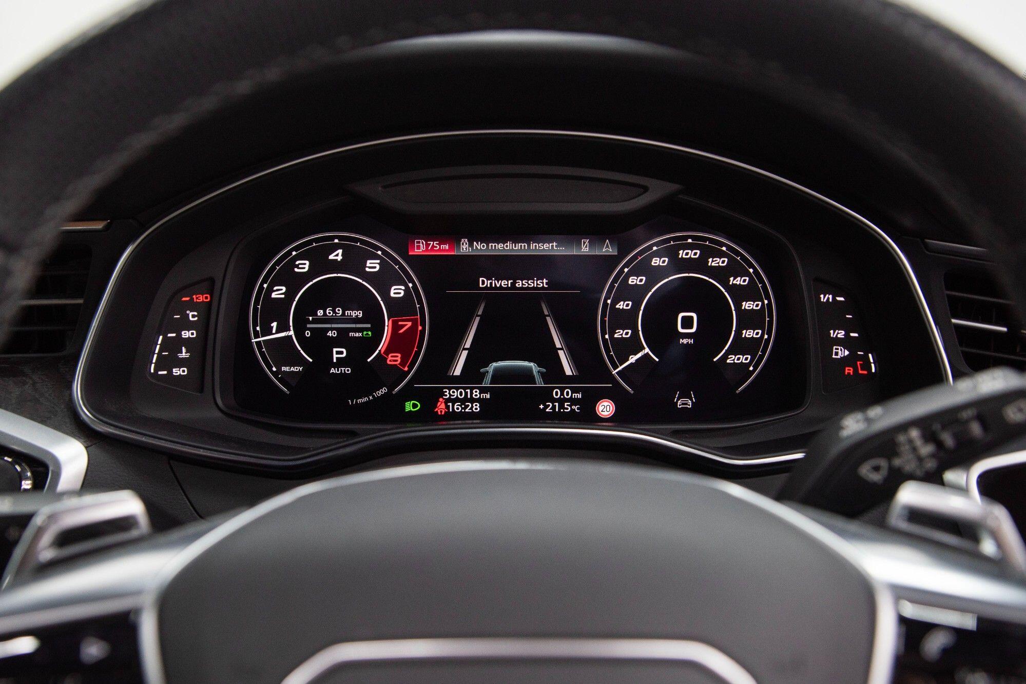 Audi RS6 view 36