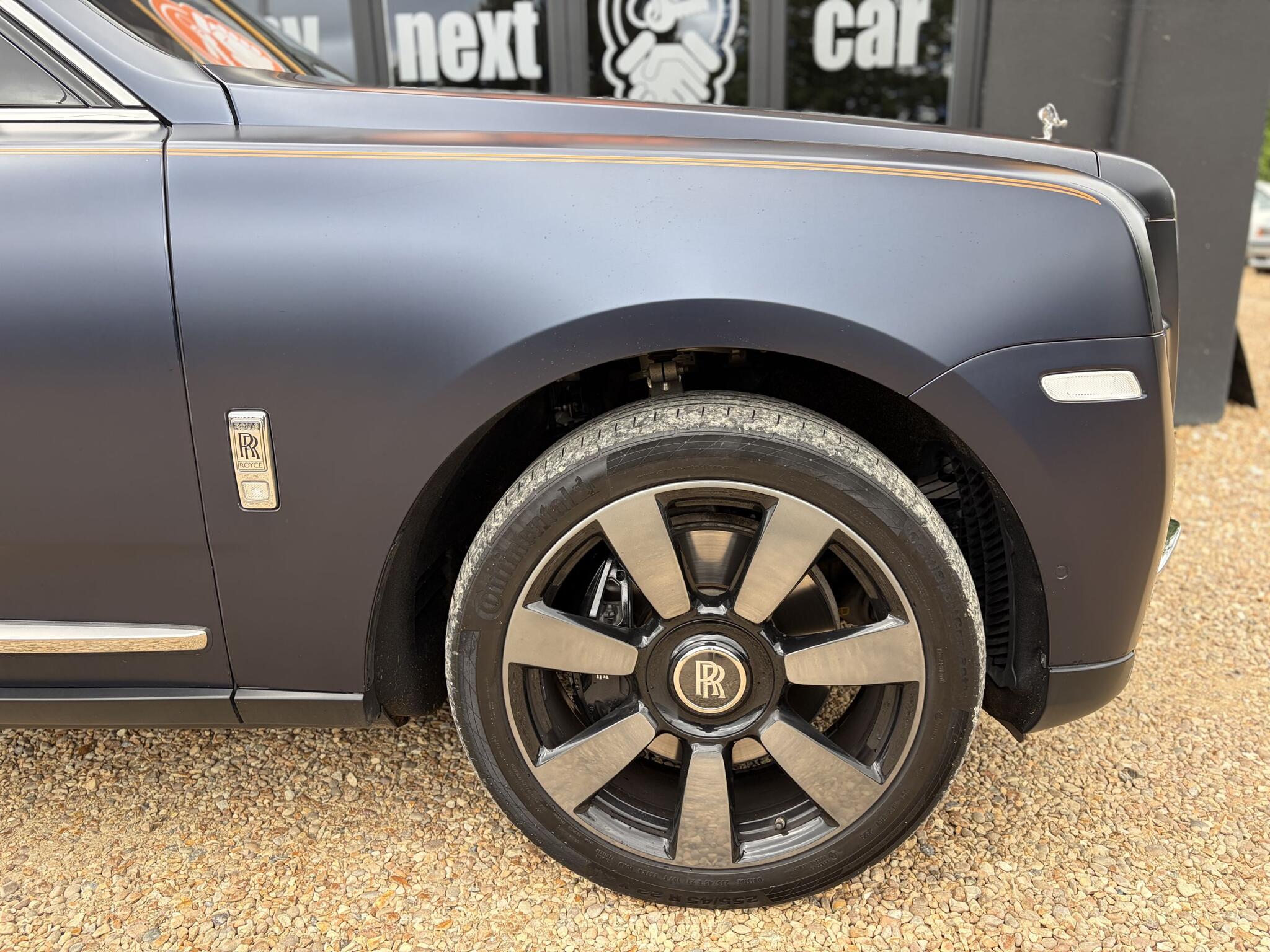 Rolls-Royce Cullinan view 15