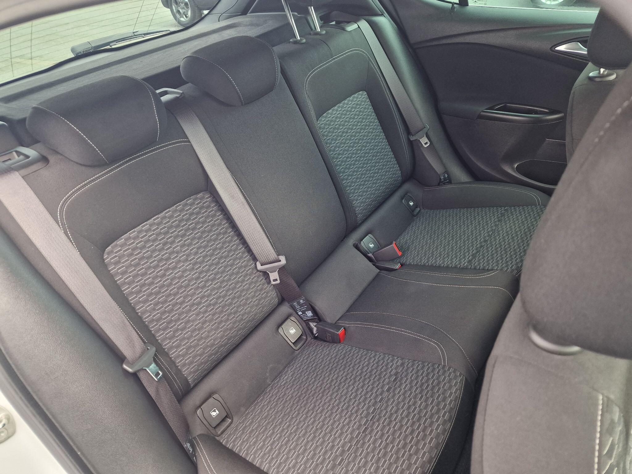 Vauxhall Astra view 31