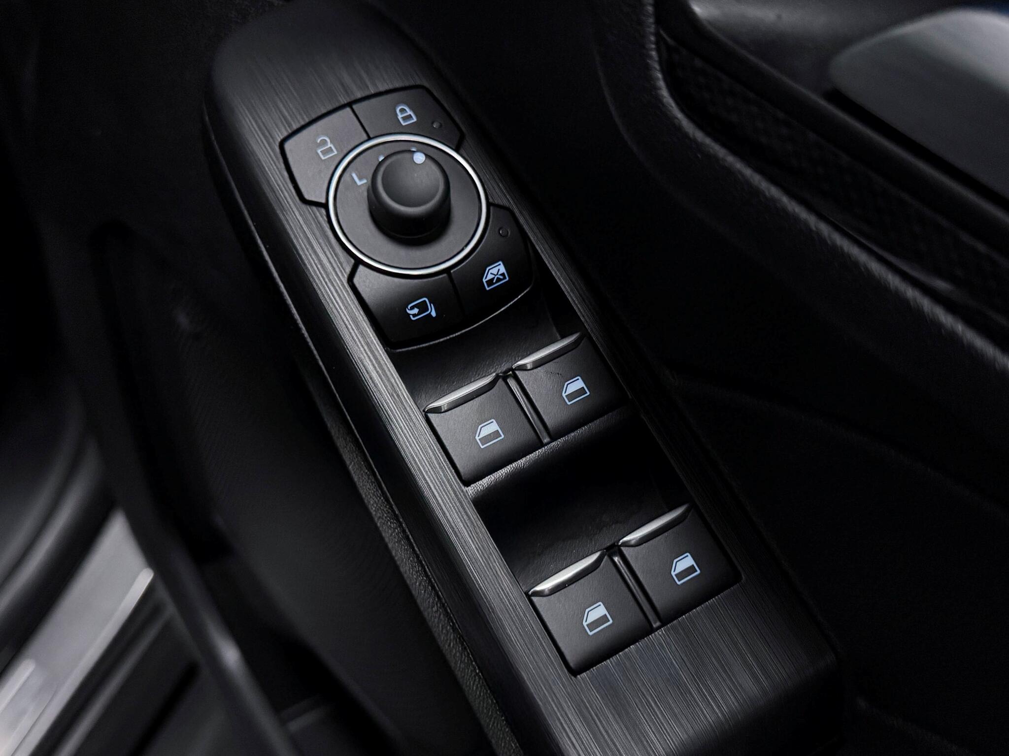 Ford Kuga view 26