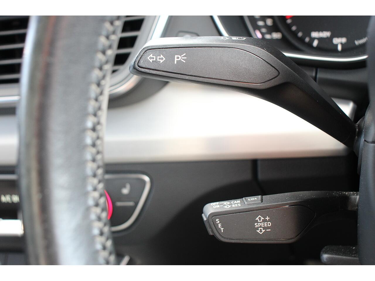 Audi Q5 view 29