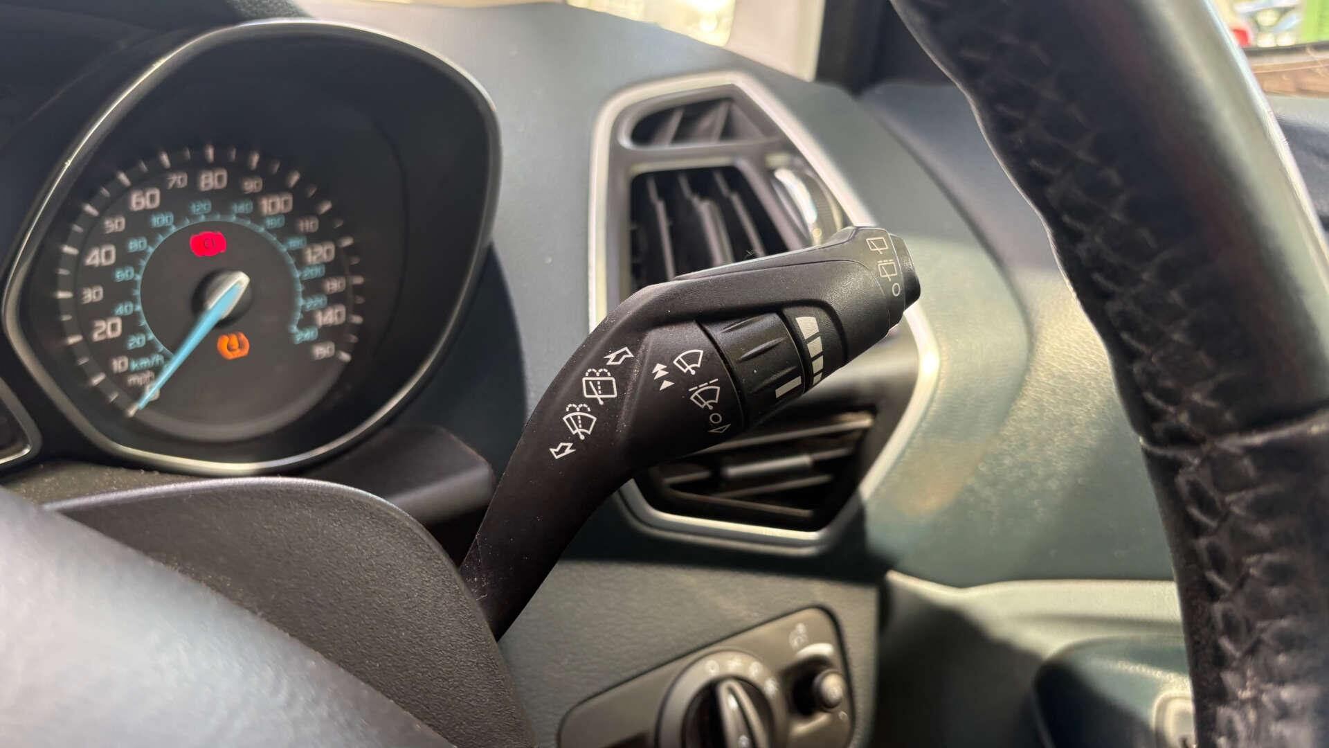 Ford C-Max view 20