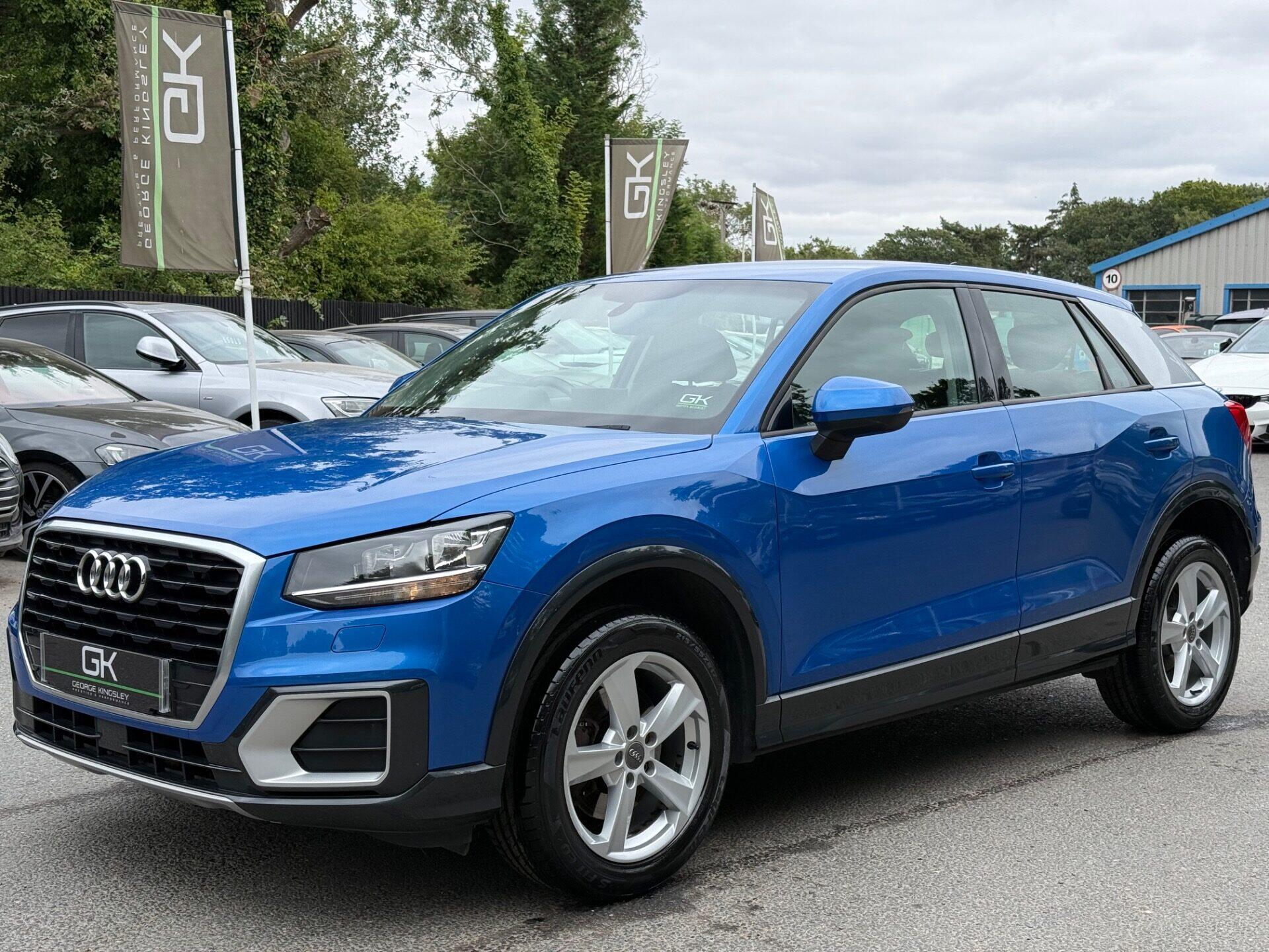 Audi Q2 view 11