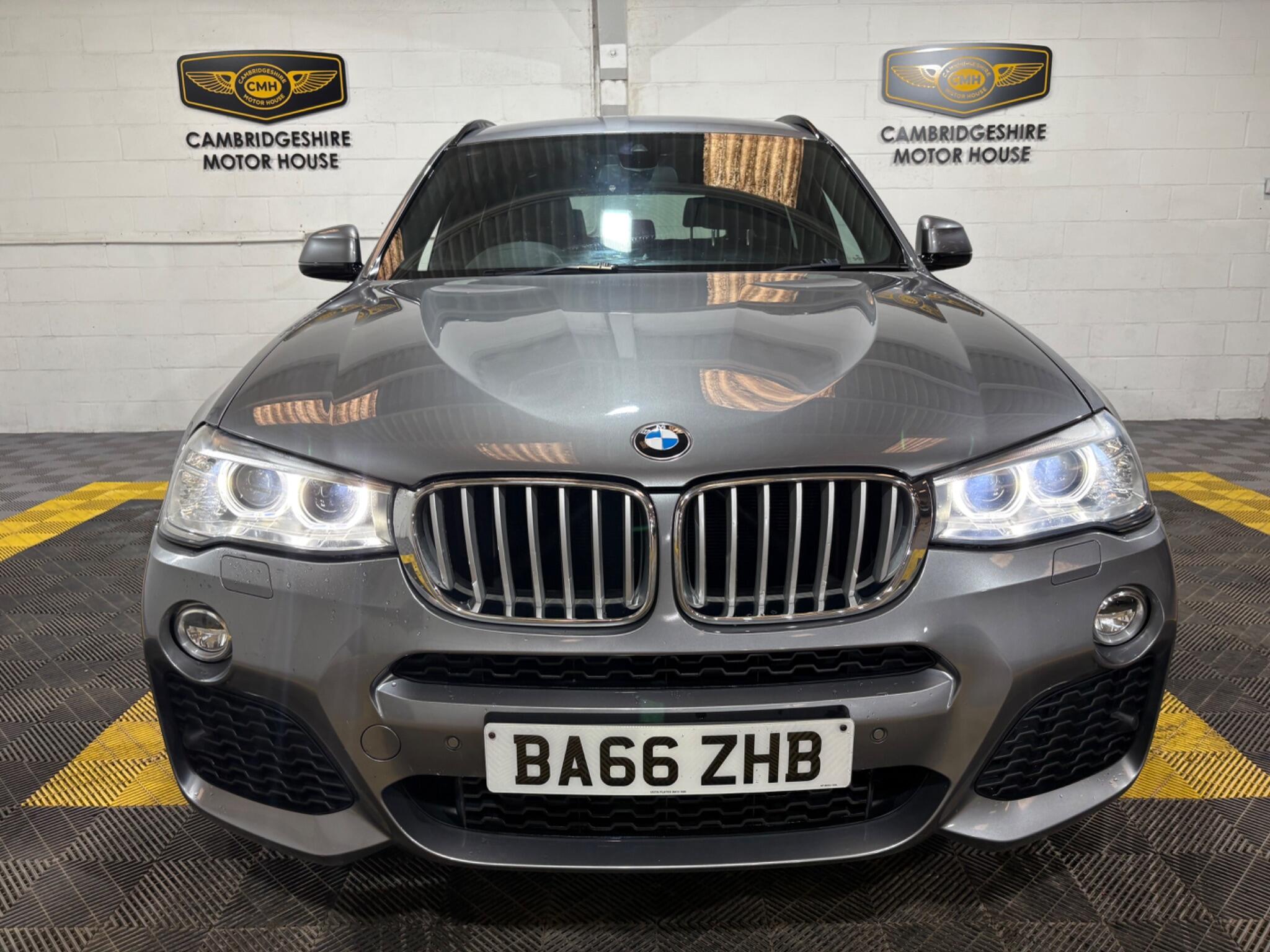 BMW X3 view 5
