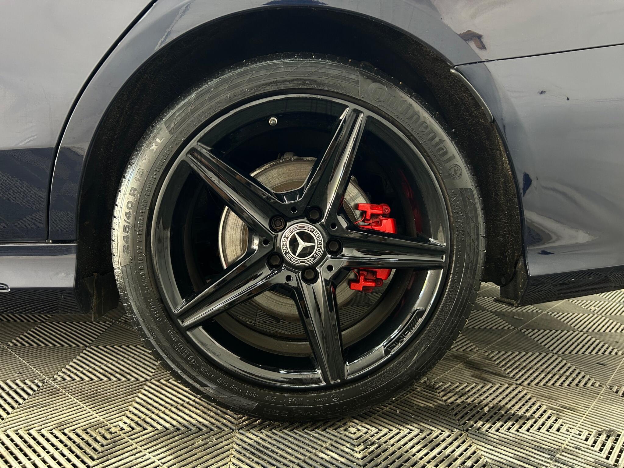 Mercedes-Benz C Class view 39