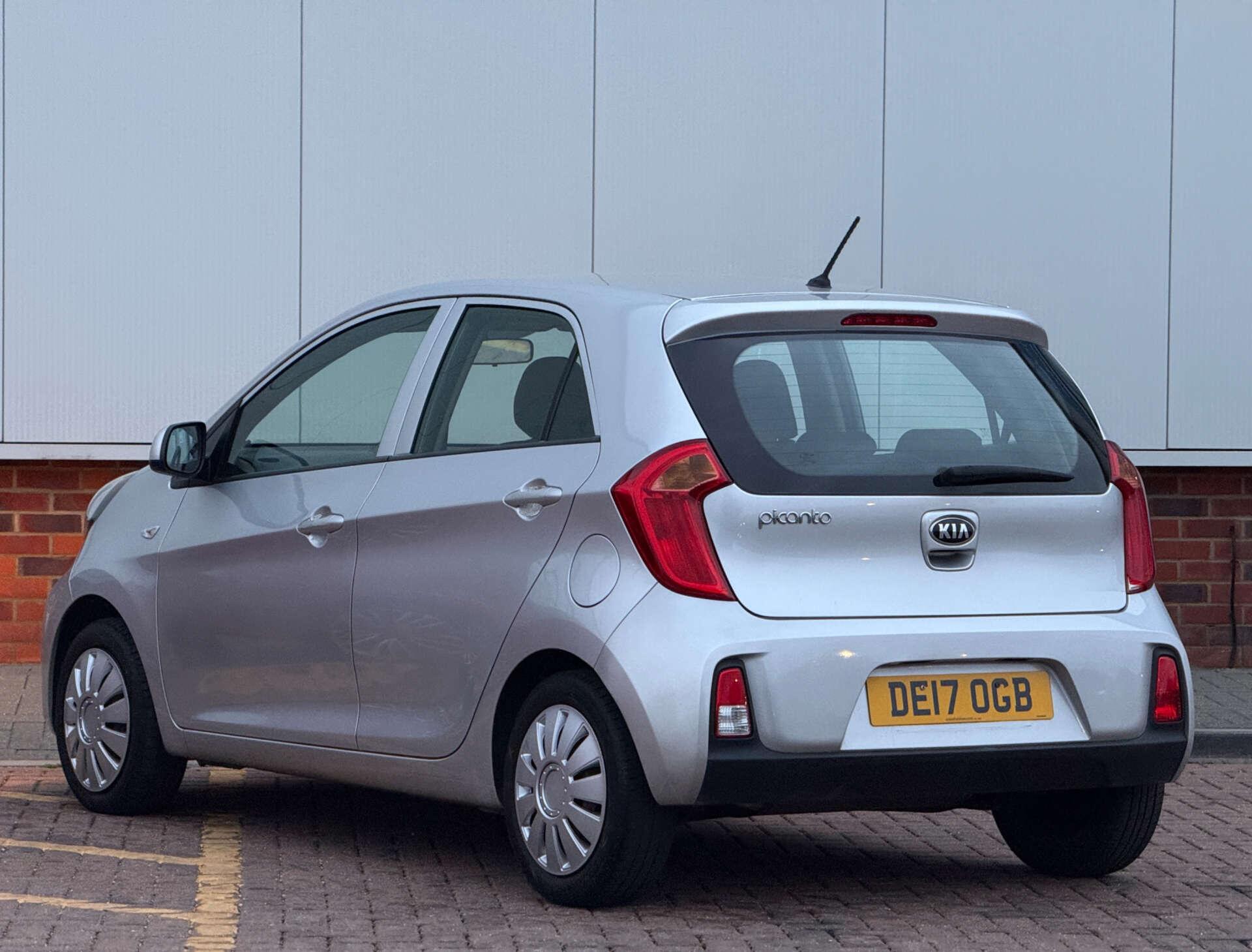 Kia Picanto view 4