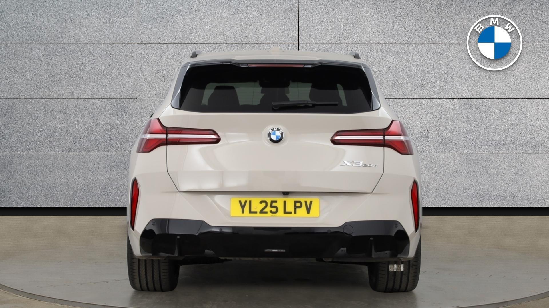 BMW X3 view 15