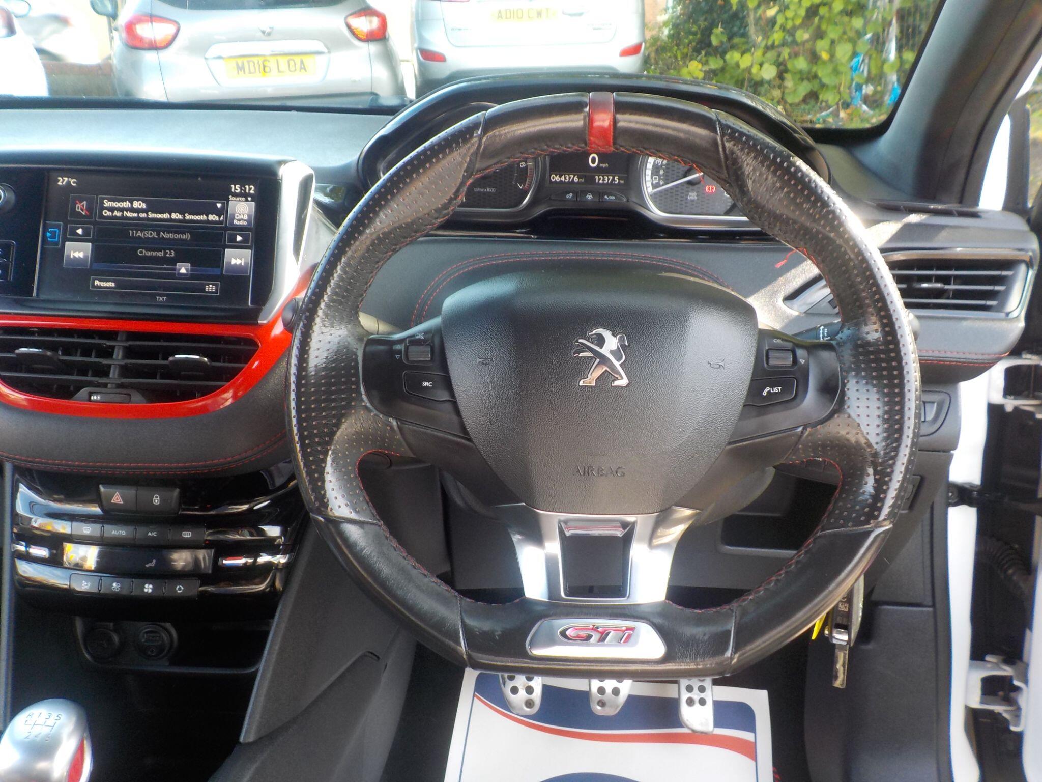 Peugeot 208 1.6 THP GTi Euro 5 3dr