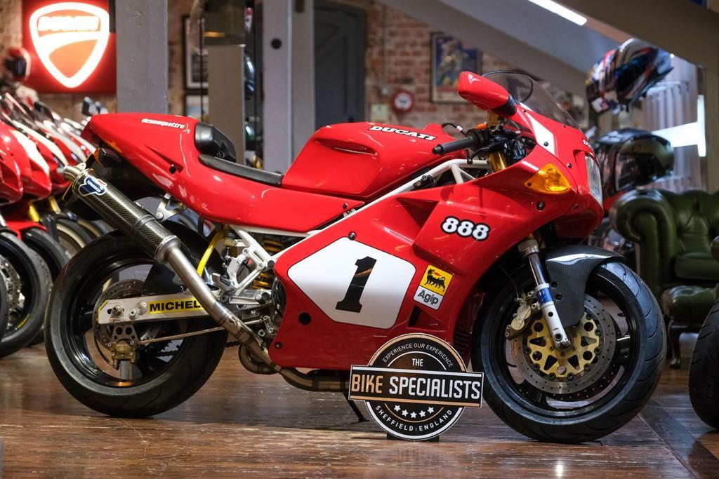 1992 (J reg) Ducati 888 in Red for sale