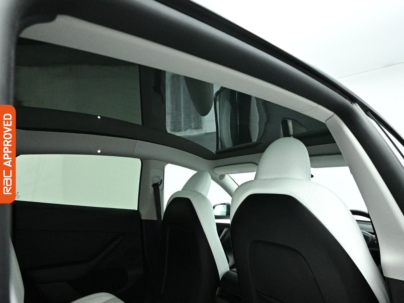 Tesla Model Y view 3