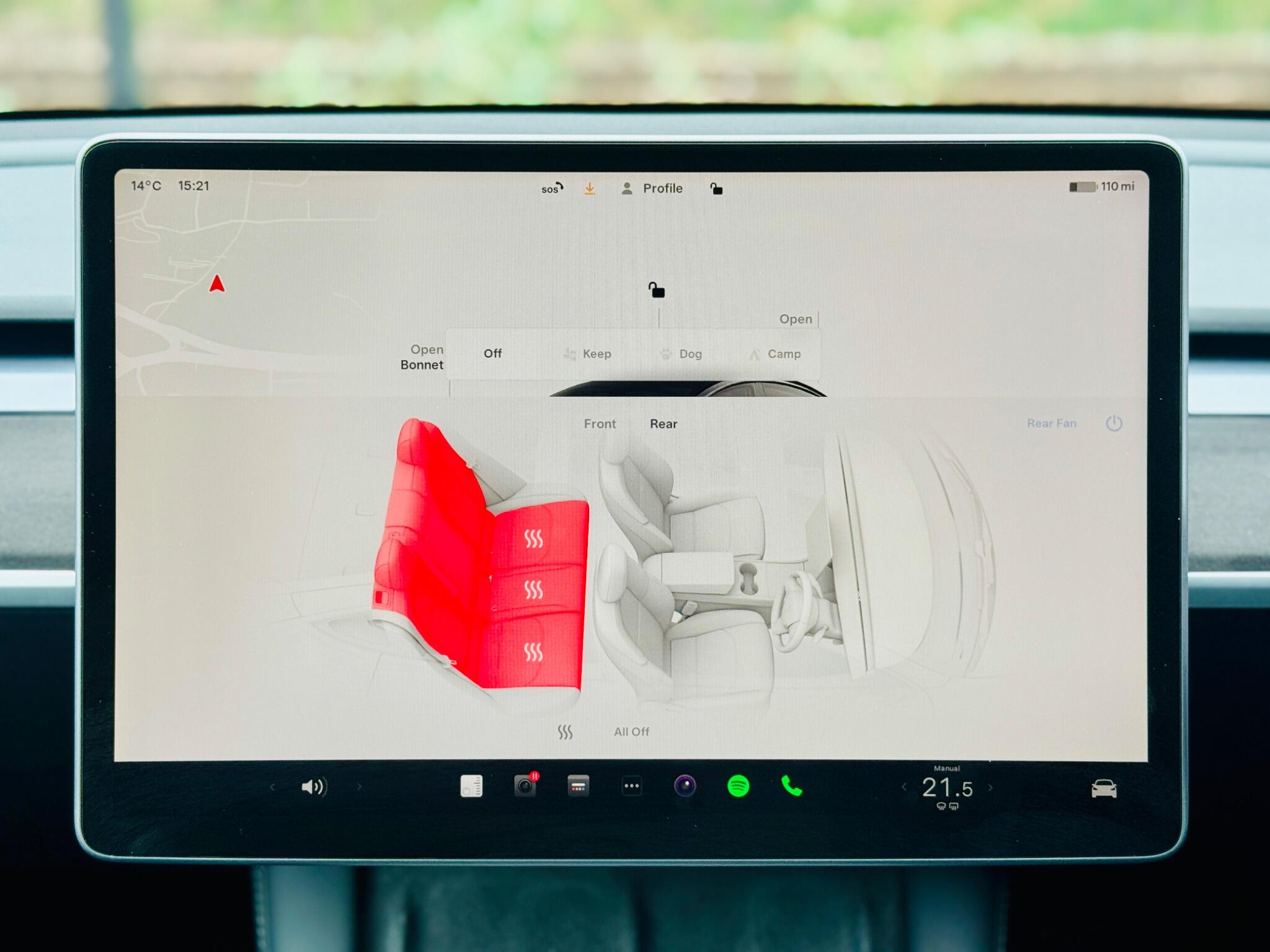 Tesla Model 3 view 21