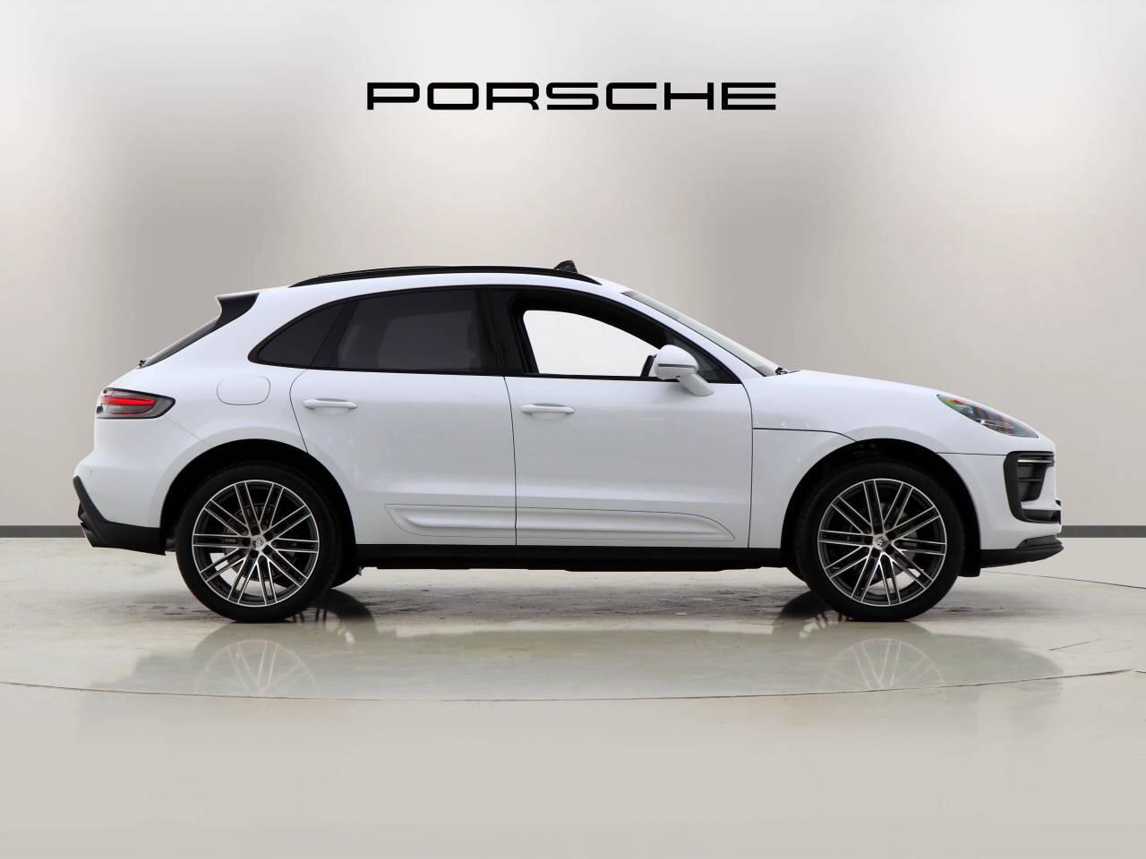 Porsche Macan view 2