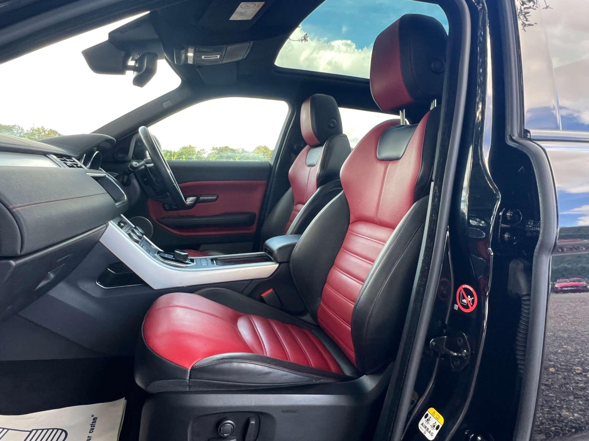 Land Rover Range Rover Evoque view 36