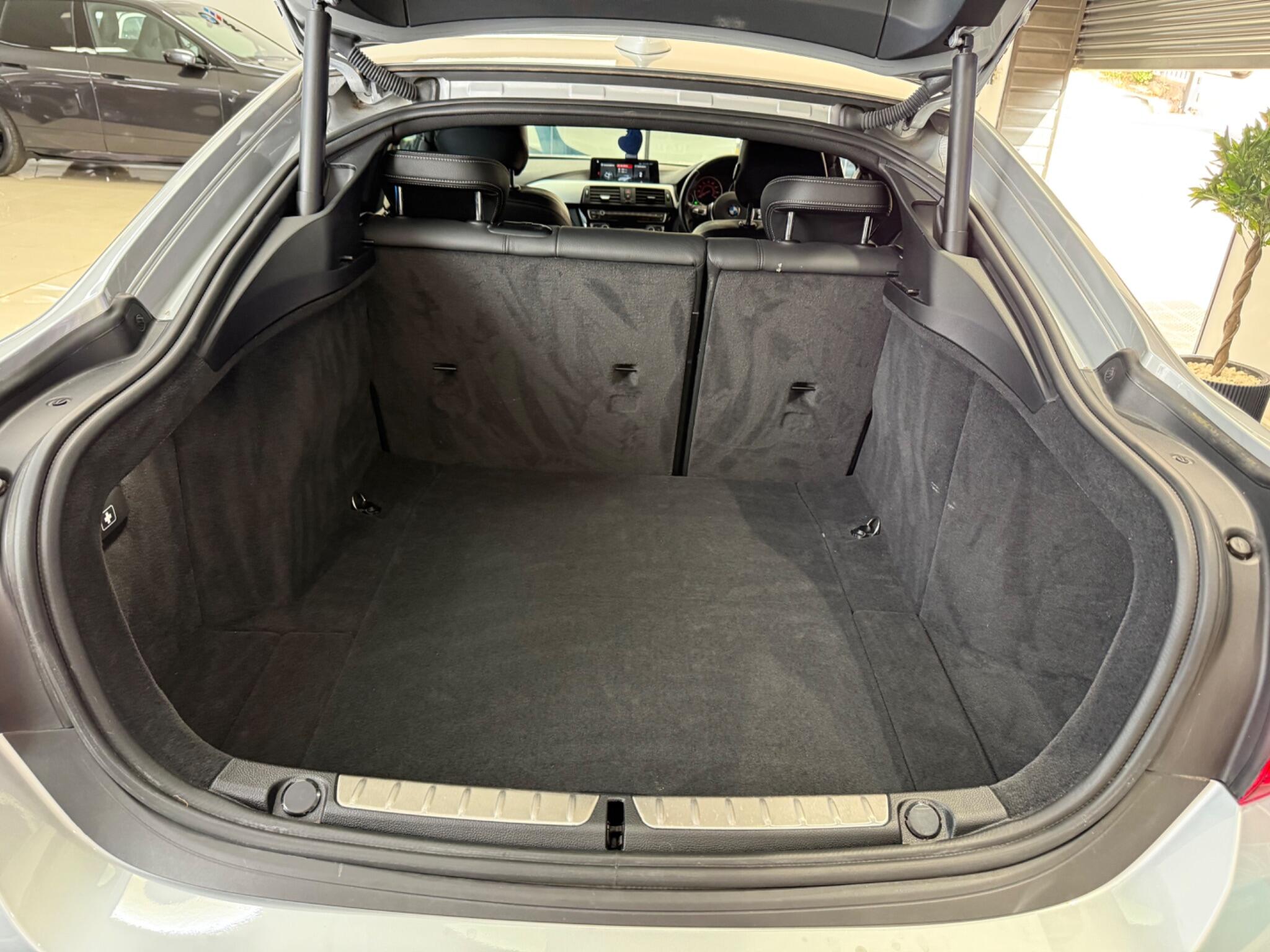 BMW 4 Series view 25