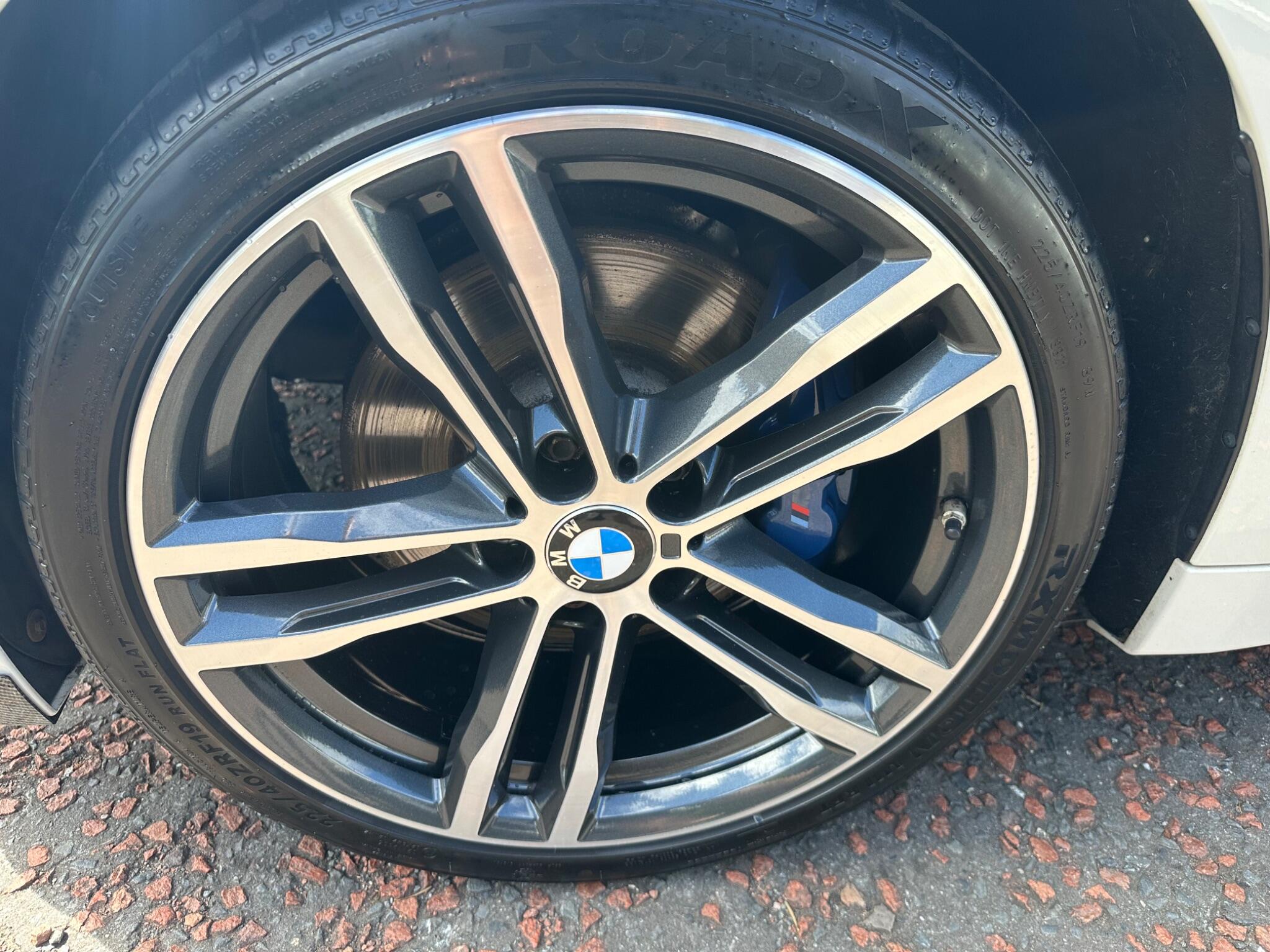 BMW 4 Series view 16