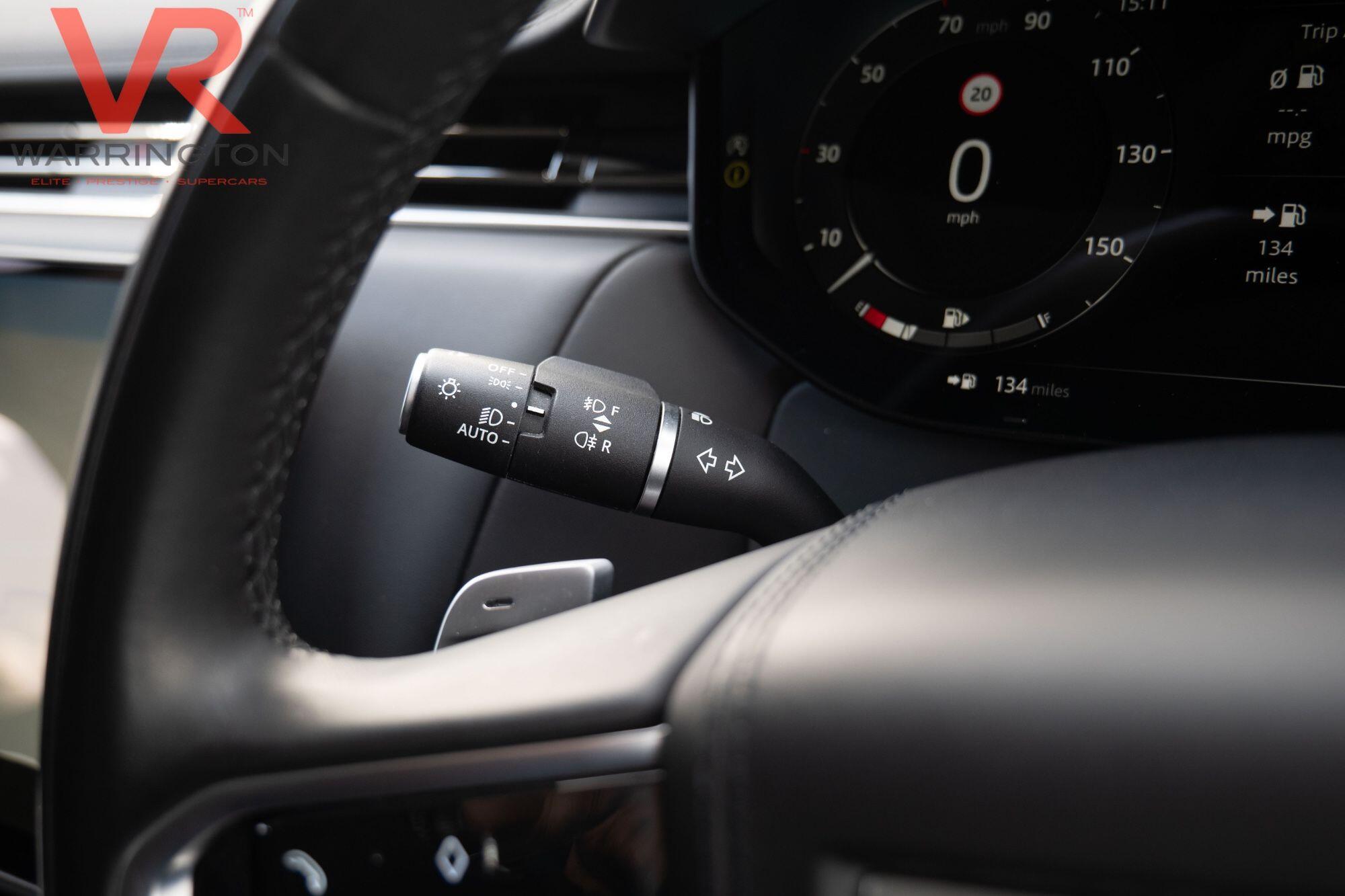 Land Rover Range Rover Sport view 11