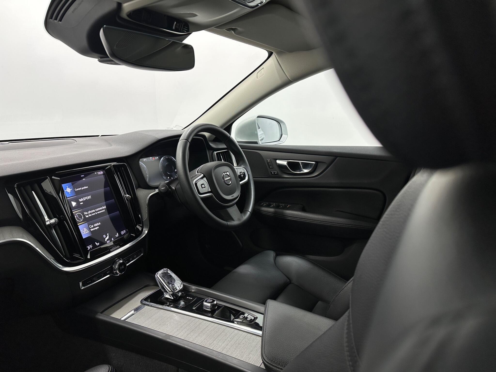 Volvo V60 view 30