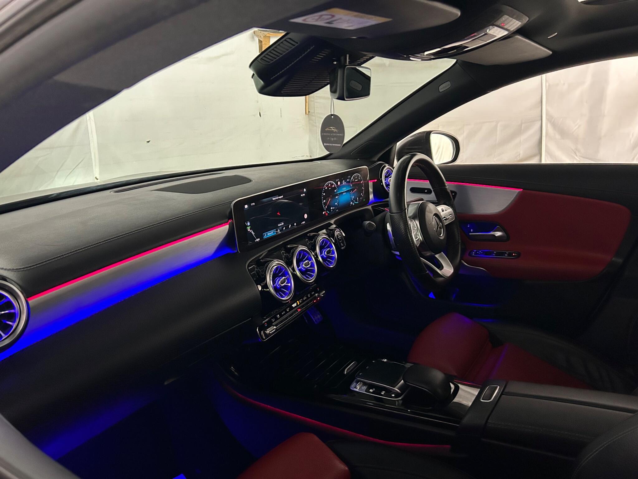 Mercedes-Benz Cla view 15