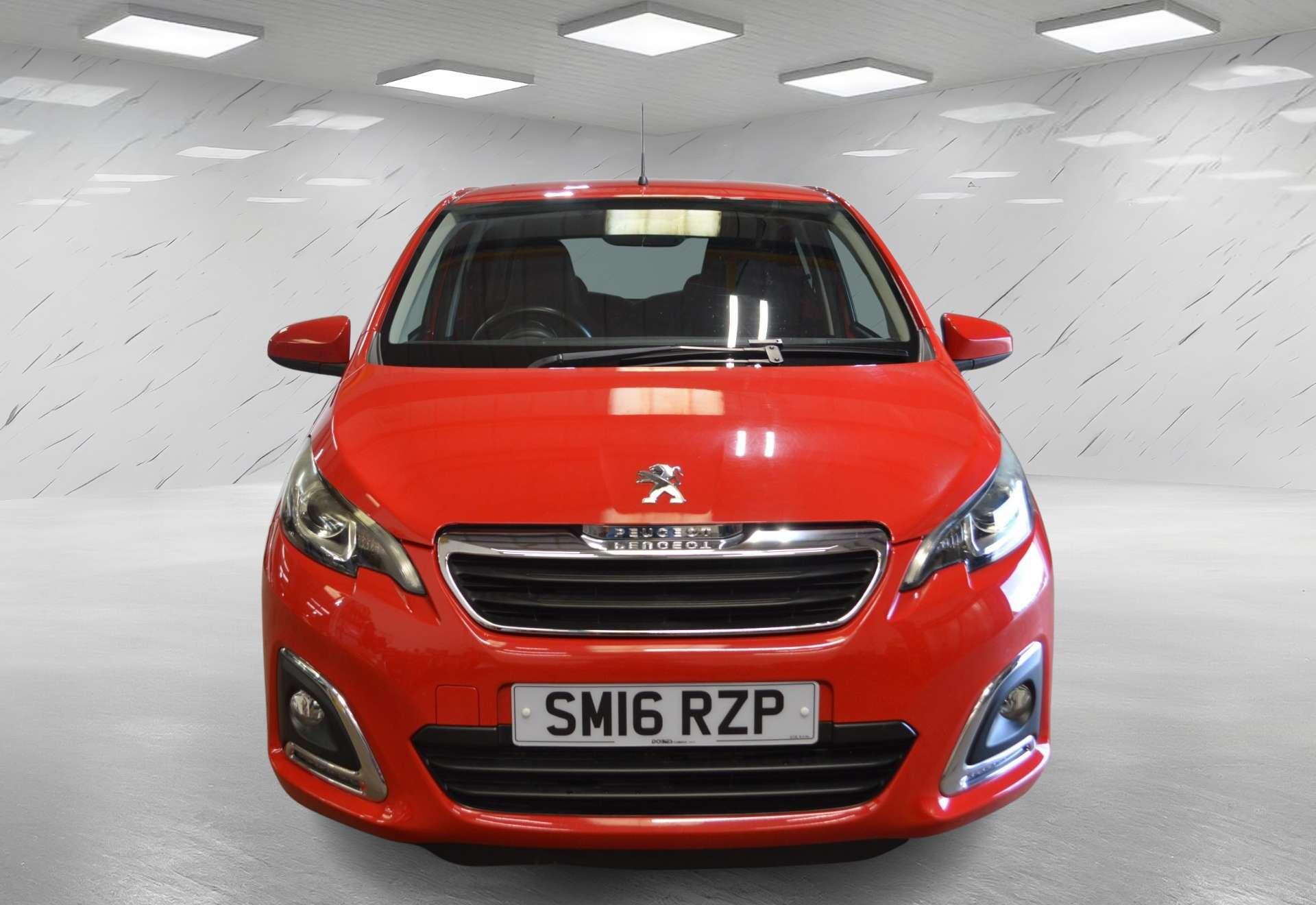 Peugeot 108 view 2
