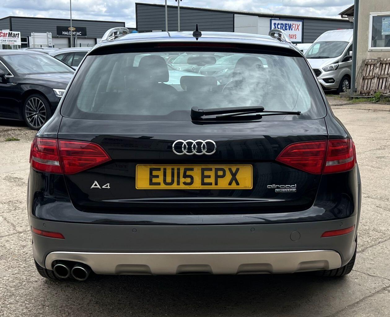 Audi A4 Allroad view 3