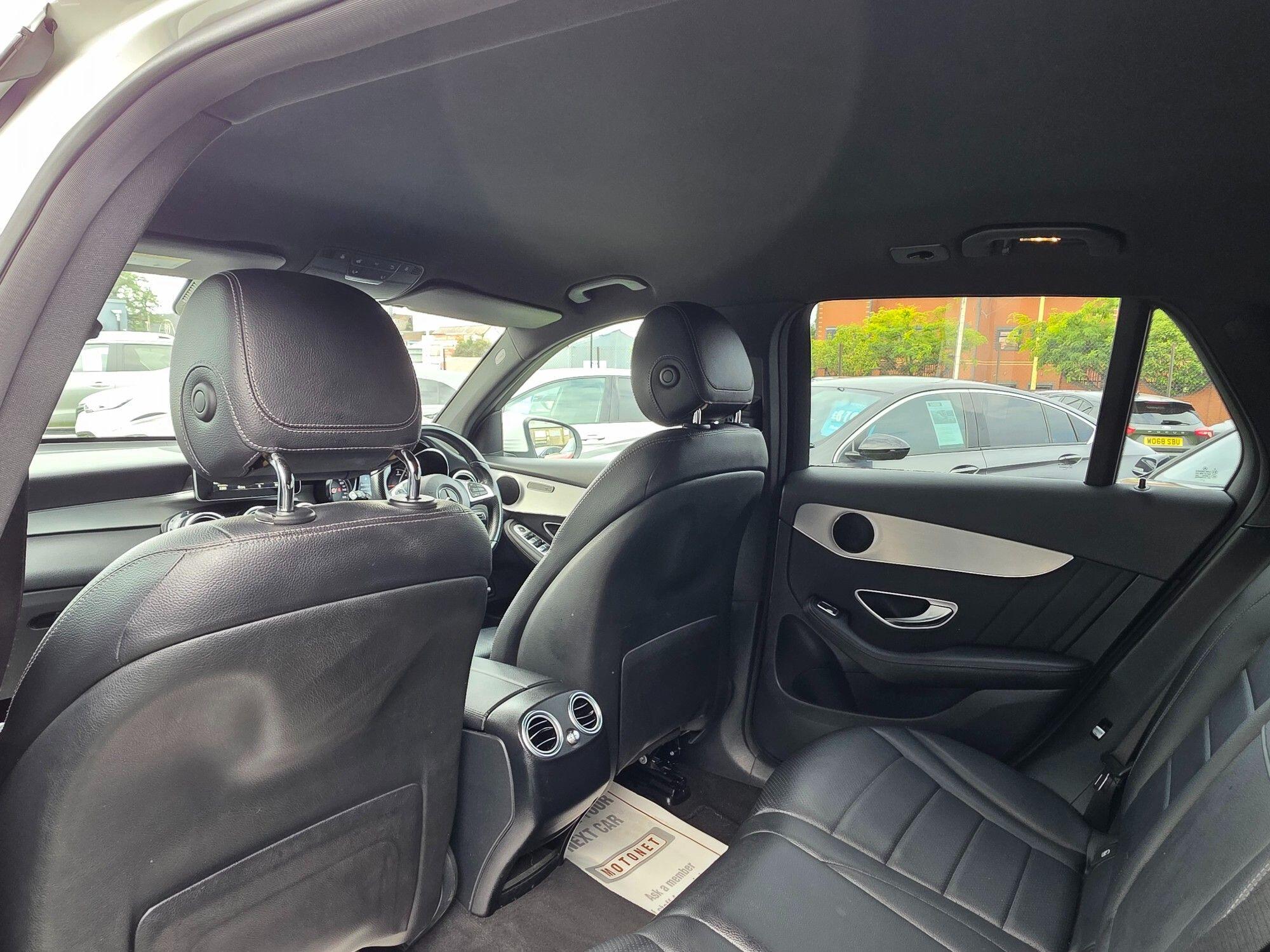 Mercedes-Benz GLC view 14
