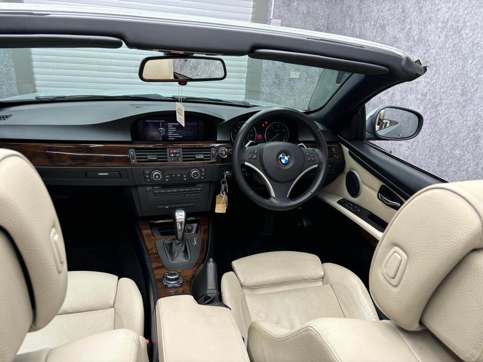 BMW 3 Series view 6