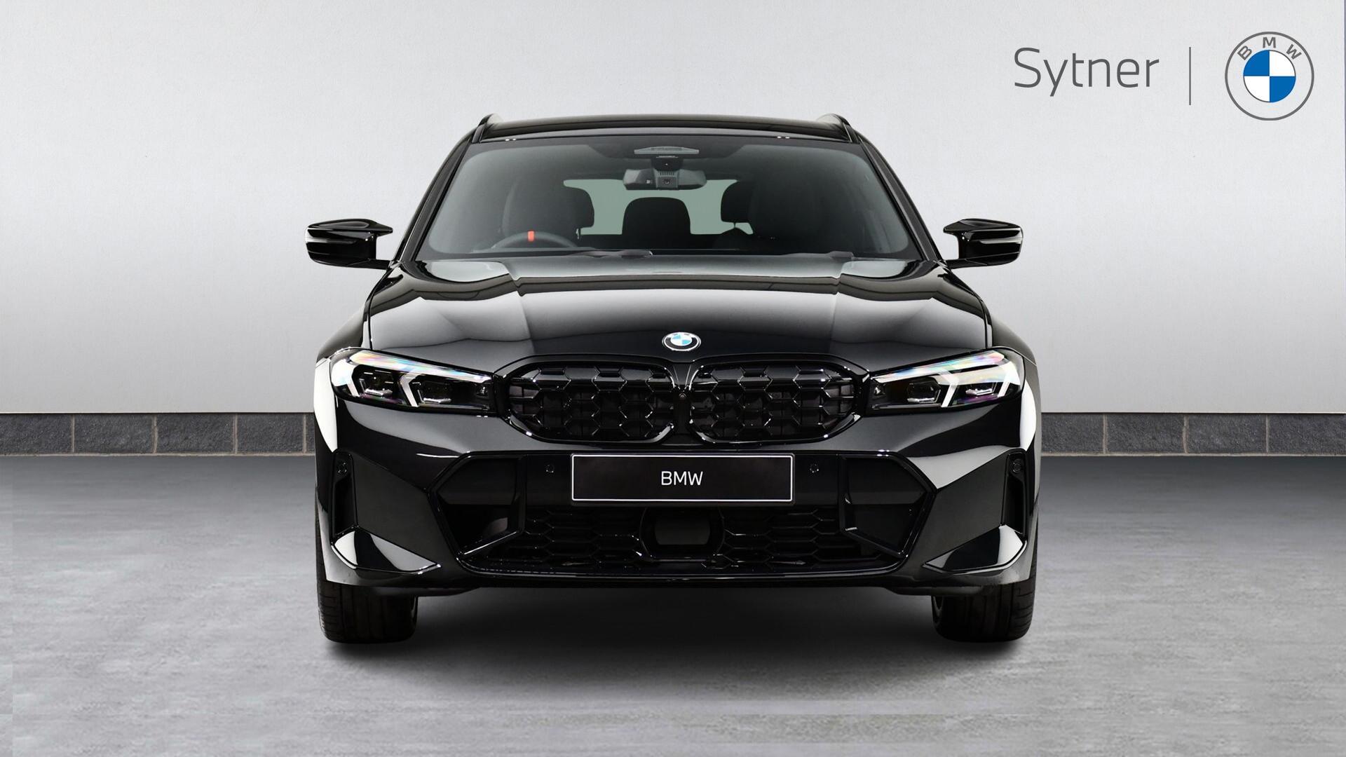 BMW 3 Series view 16