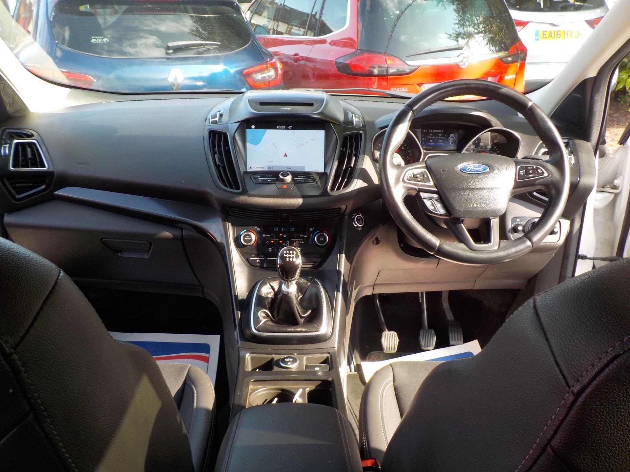 Ford Kuga 1.5 TDCi Titanium Euro 6 (s/s) 5dr