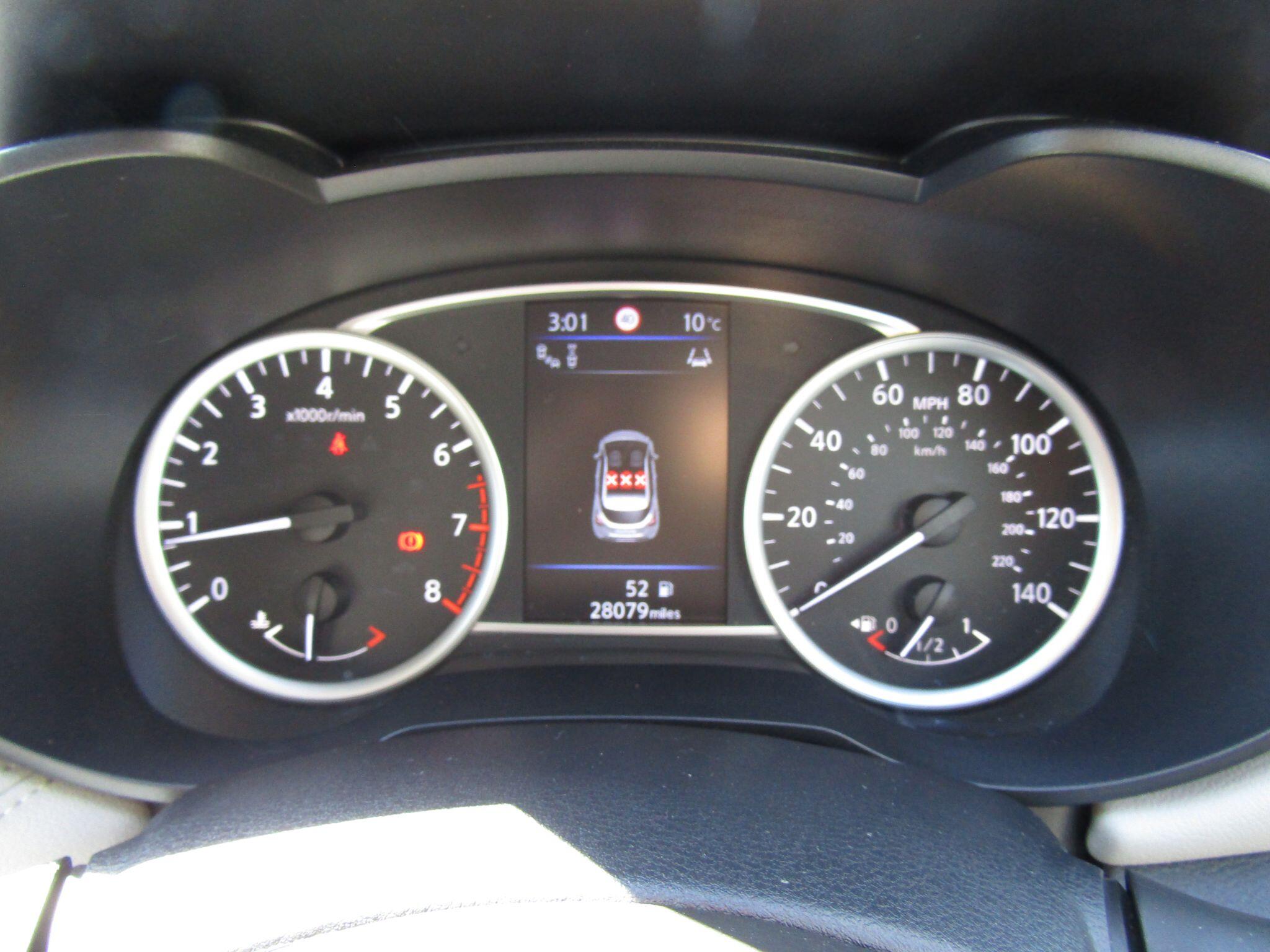 Nissan Micra view 25