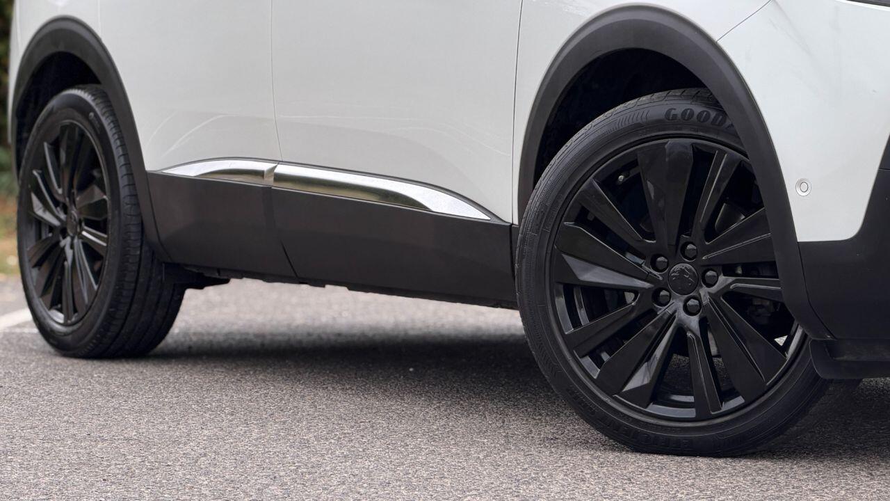 Peugeot 3008 view 7