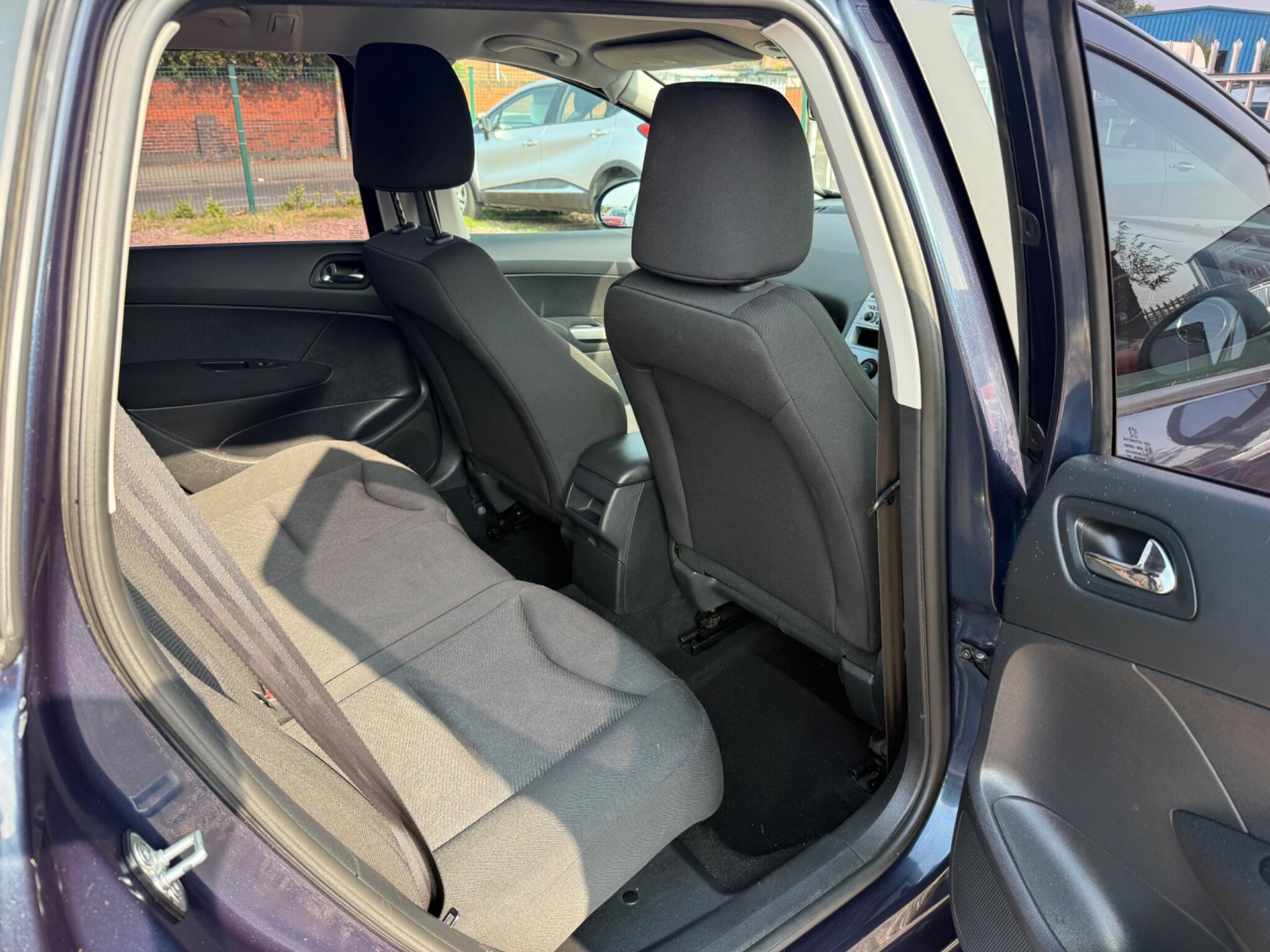 Peugeot 308 view 27